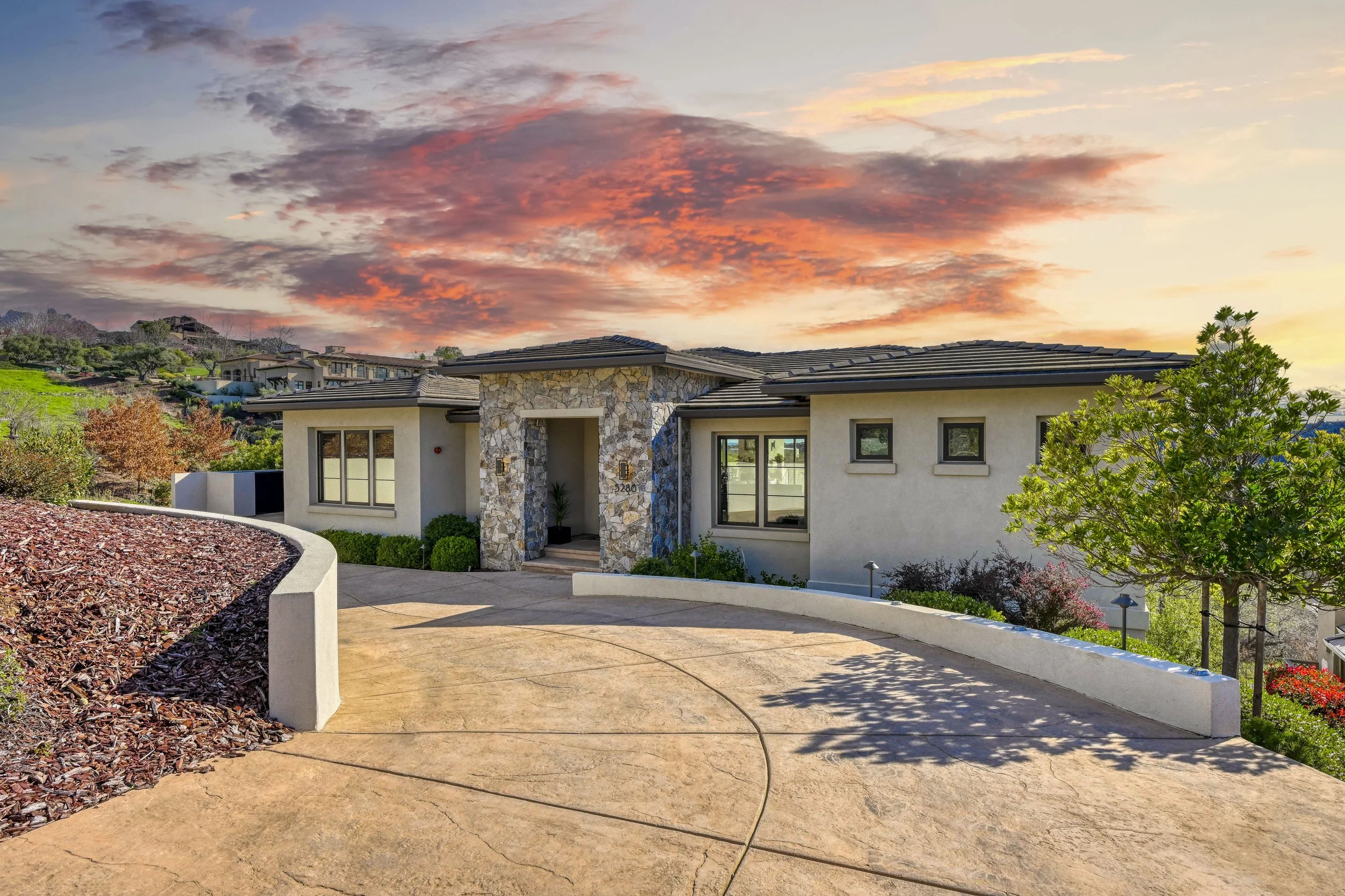 5280 Breese Cir 15.jpg