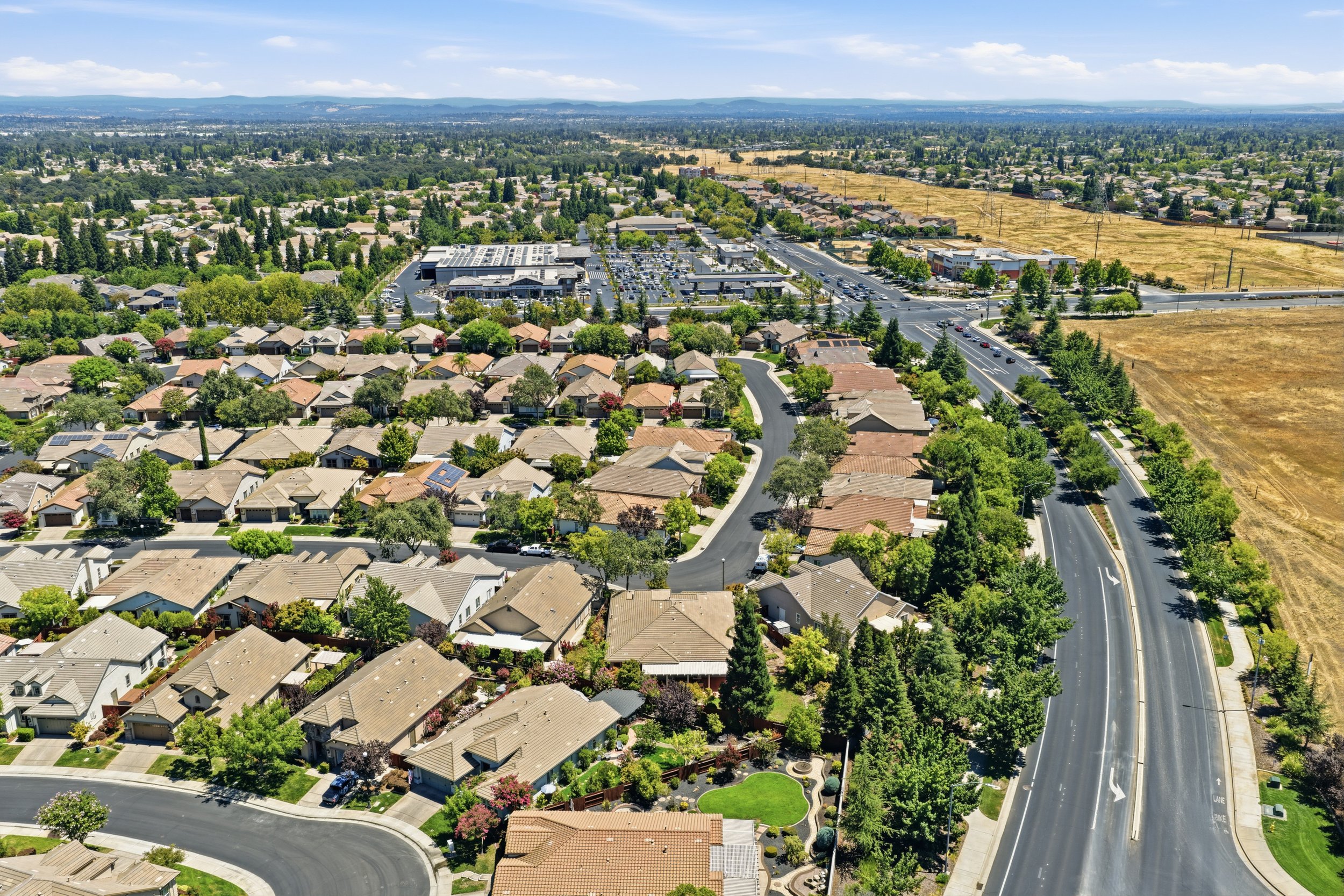 2048 Benton Loop 10.jpg