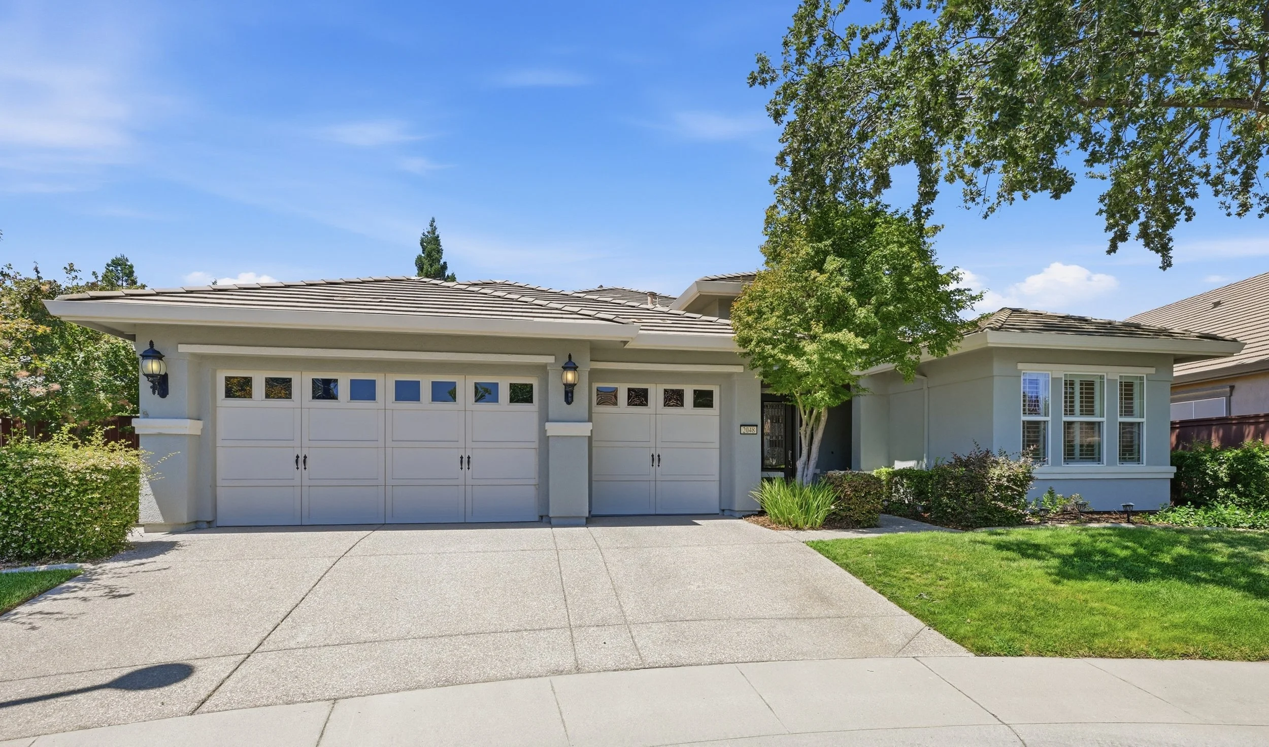 2048 Benton Loop 13.jpg