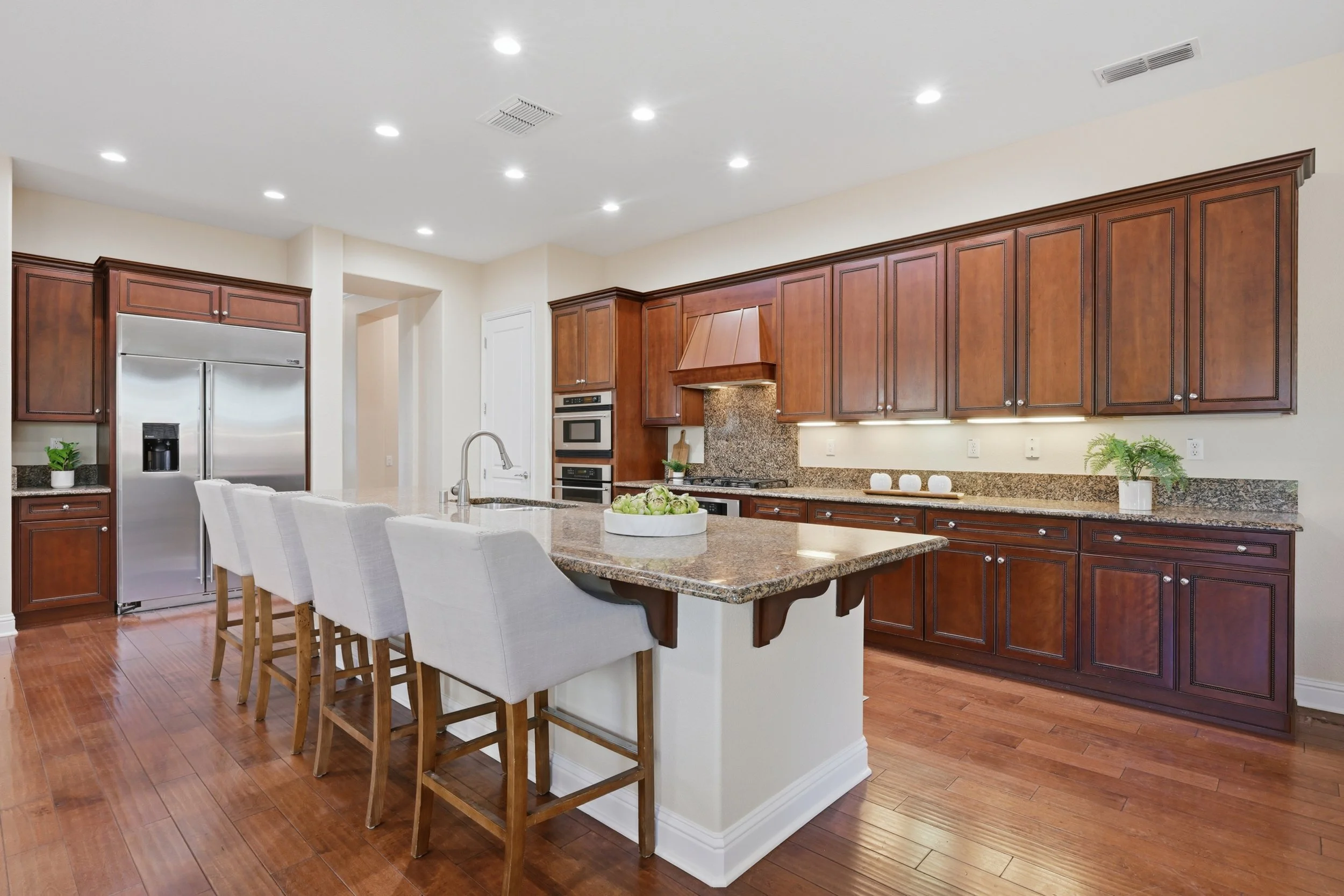 2048 Benton Loop 22.jpg