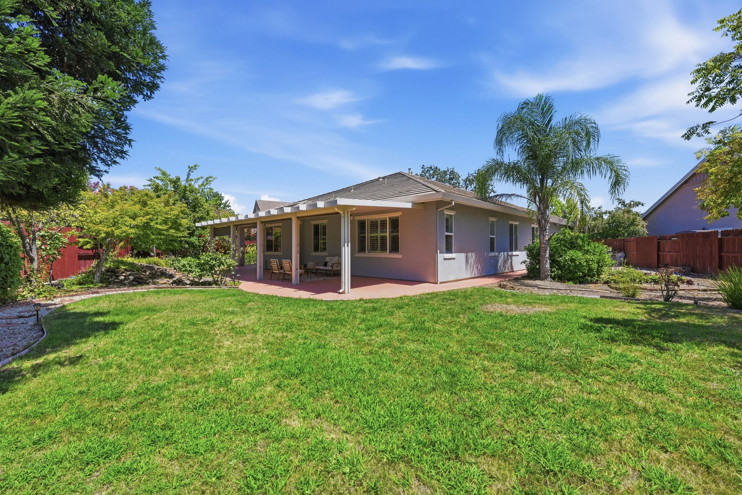 2048 Benton Loop 50.jpg