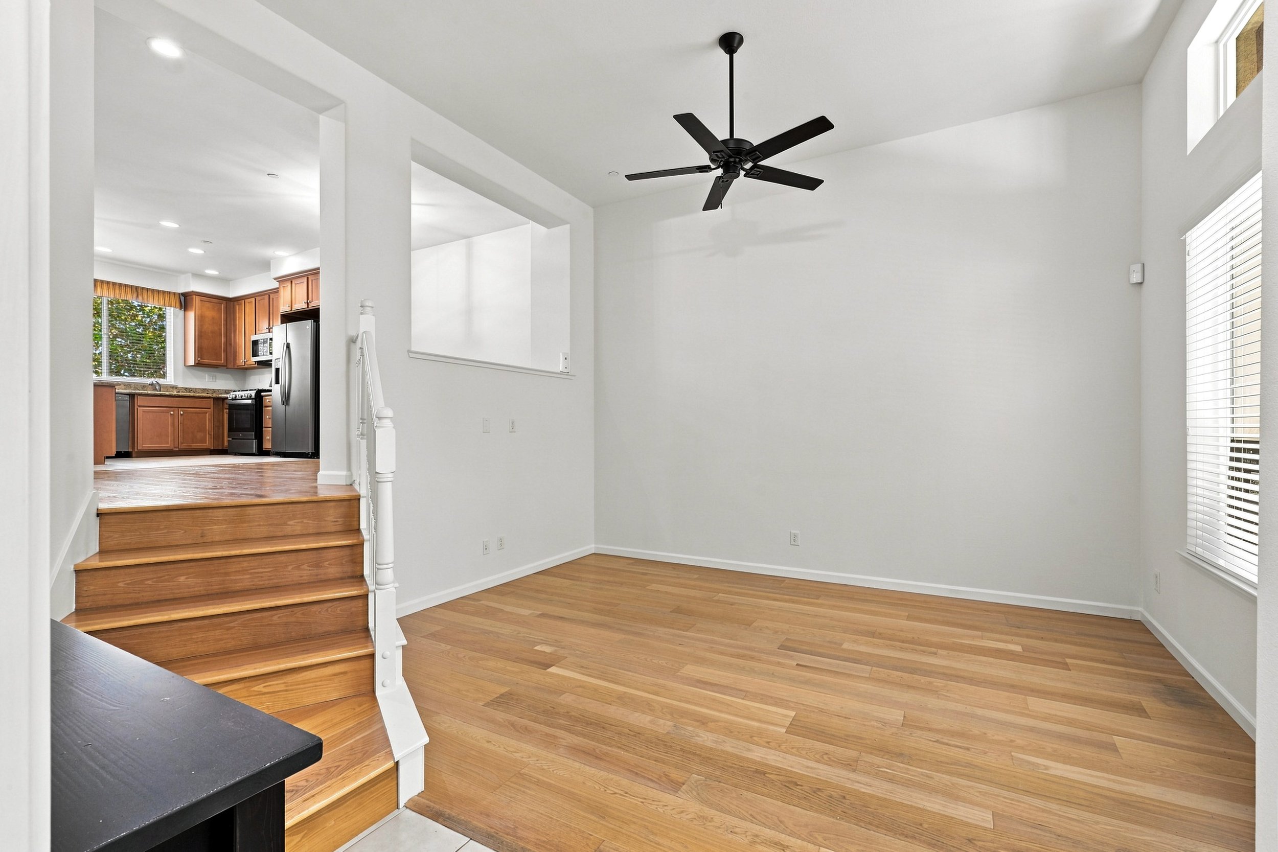 2580 W El Camino Ave 7.jpg