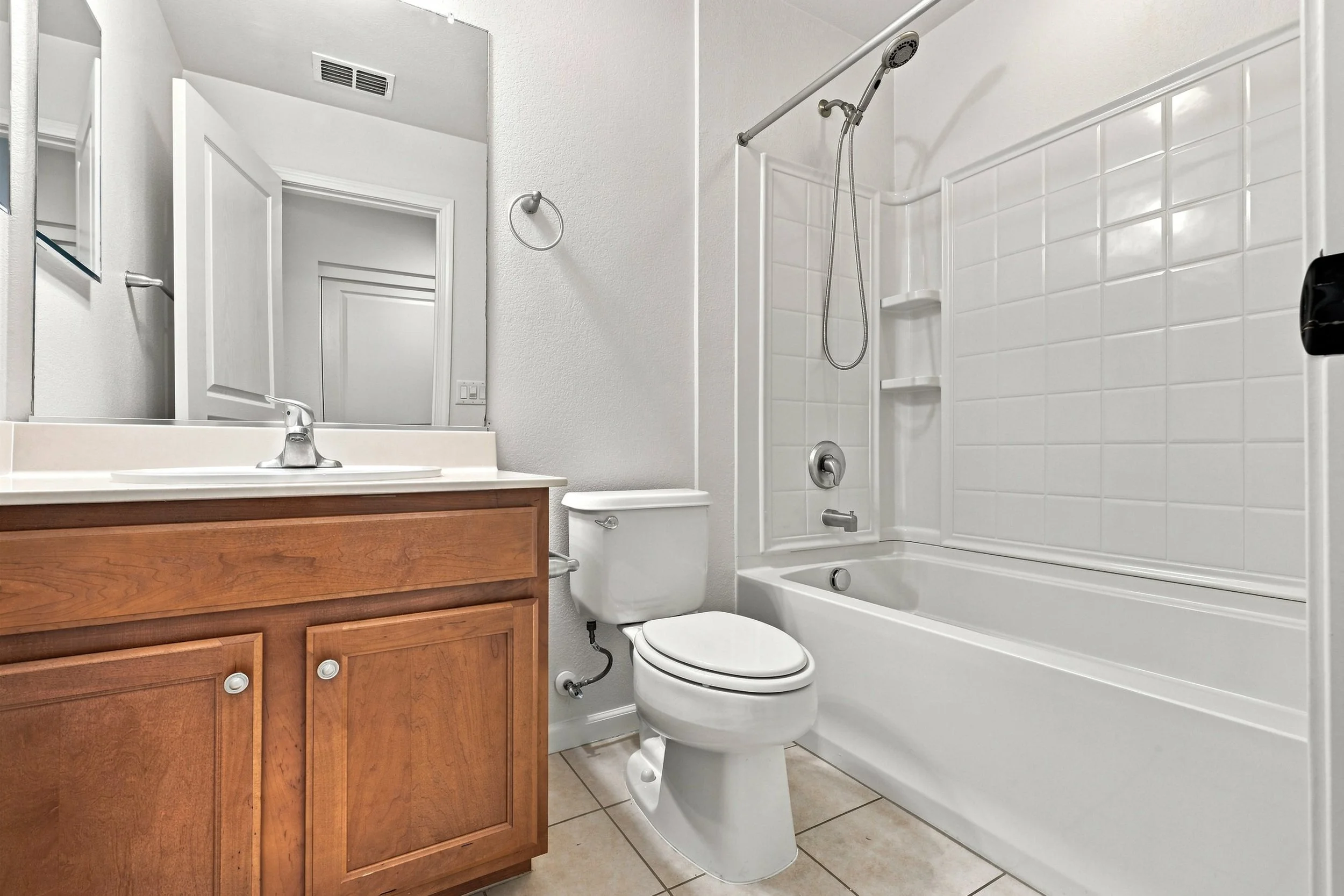 2580 W El Camino Ave 26.jpg