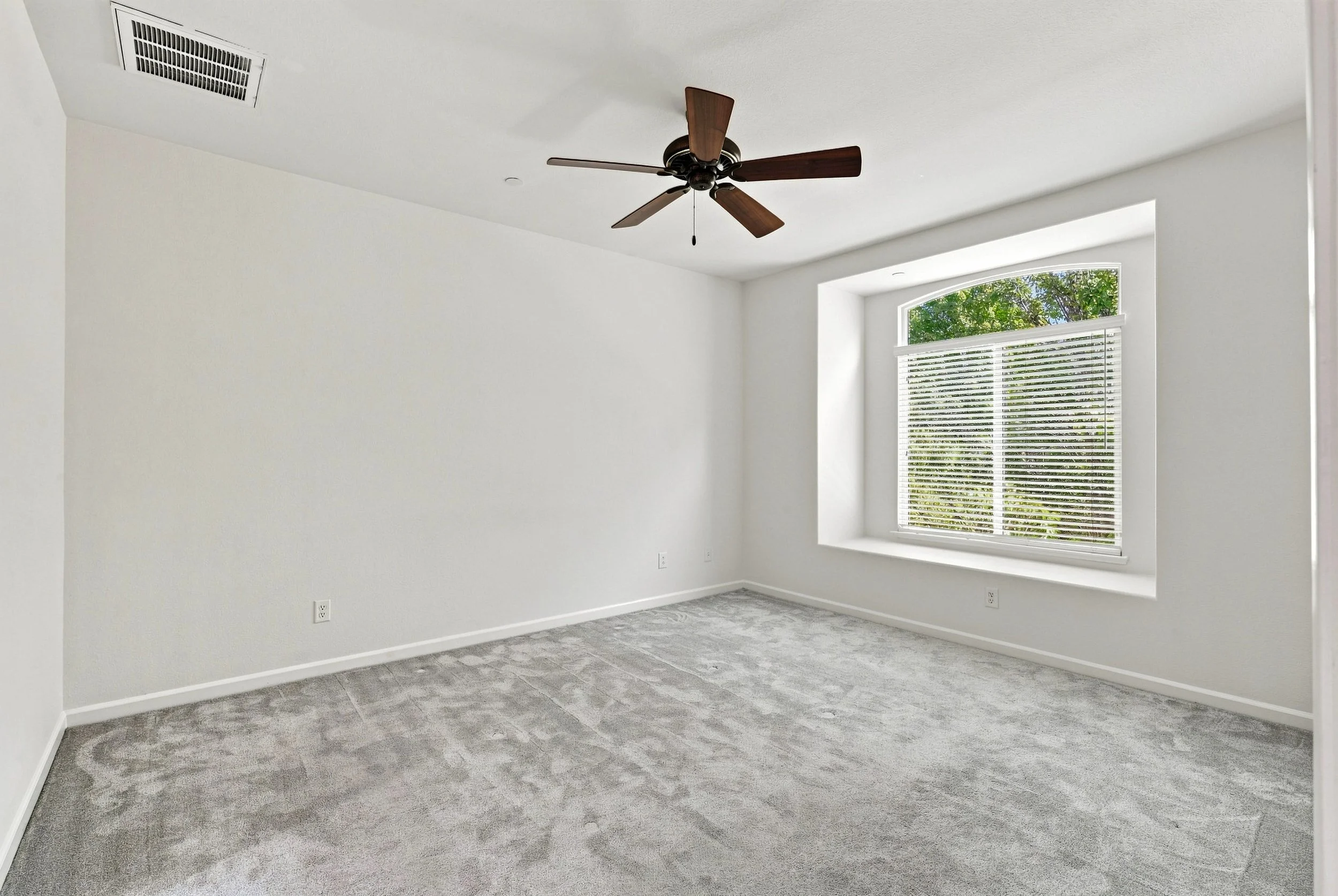 2580 W El Camino Ave 28.jpg