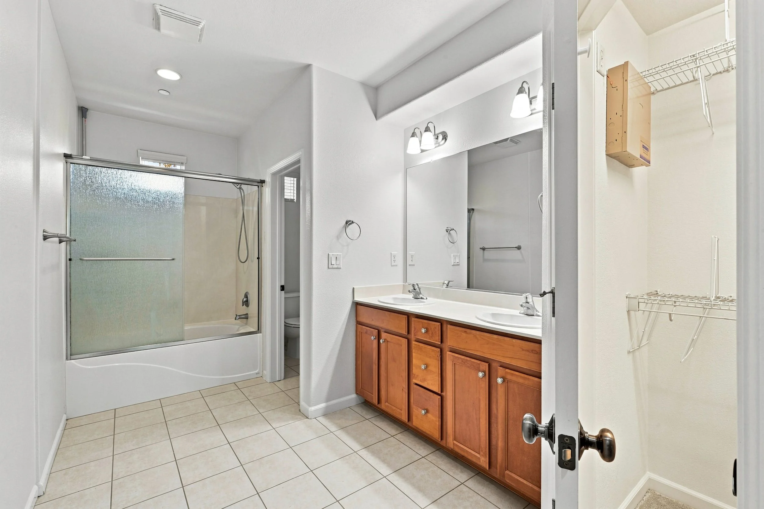 2580 W El Camino Ave 31.jpg