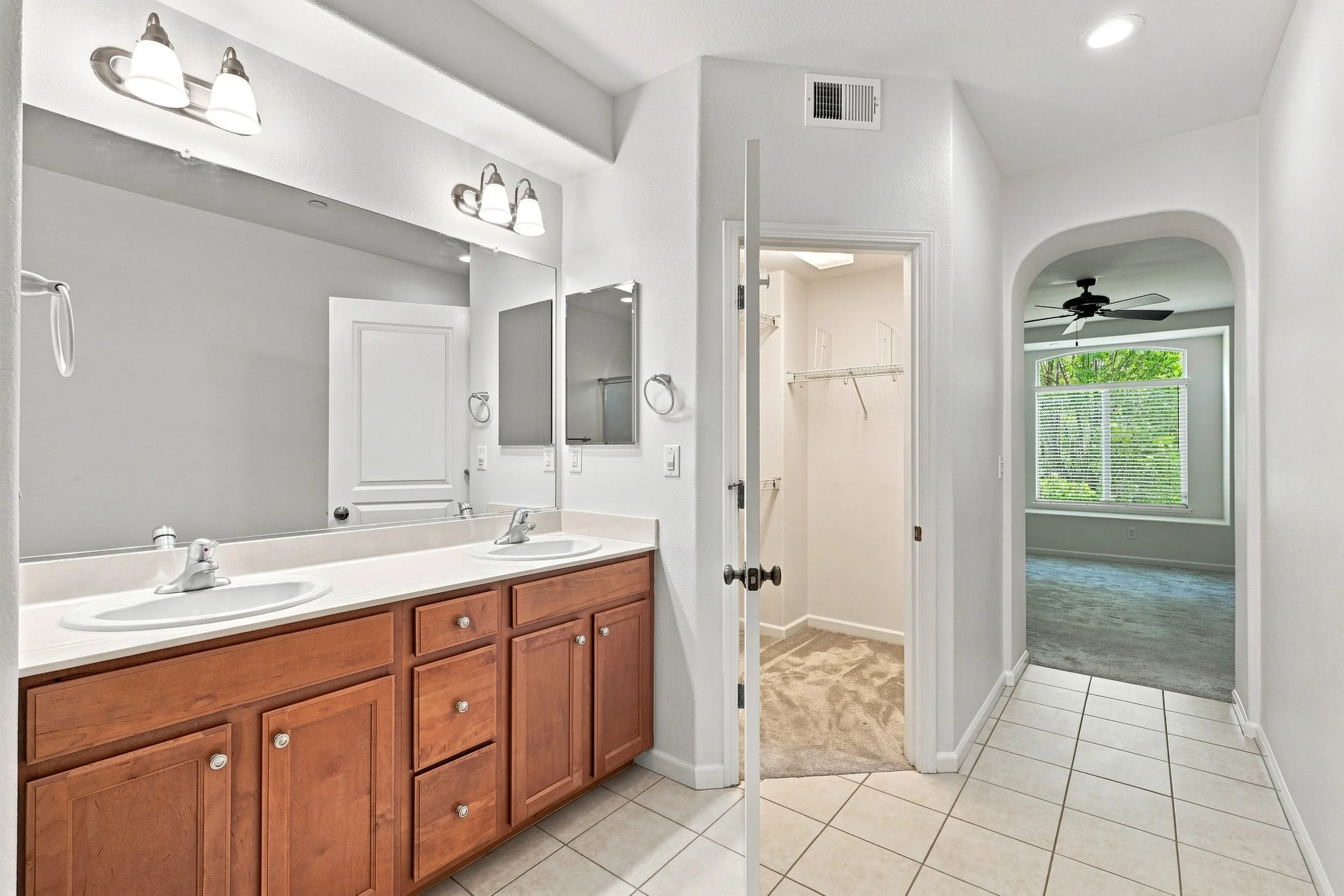 2580 W El Camino Ave 33.jpg