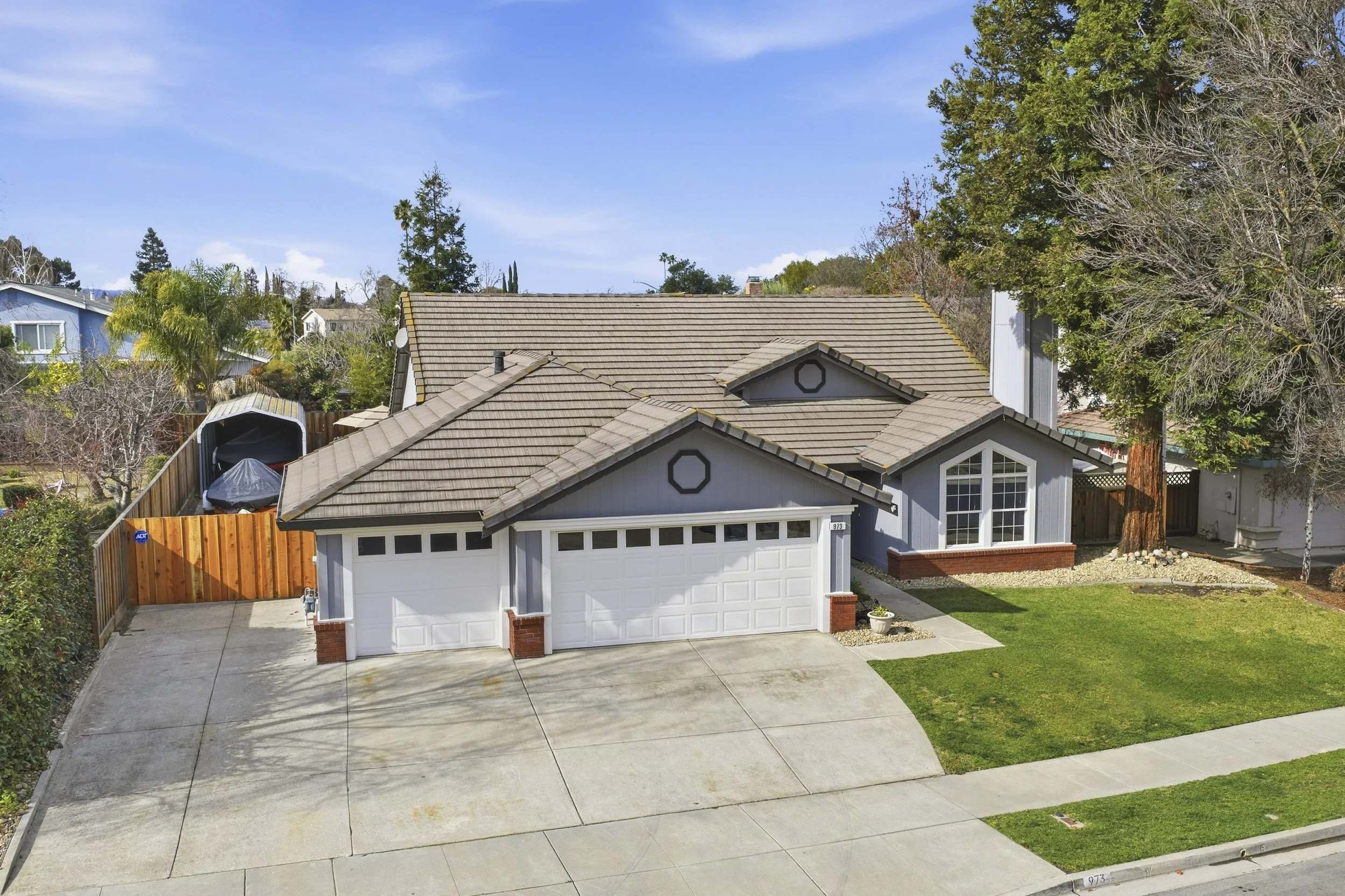 973 Jessica Dr 1.jpg