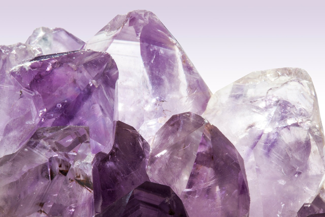 amethyst-265347_1280.jpg