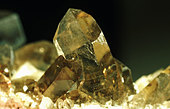 smoky-quartz-rauchquarz-a6495c.jpg