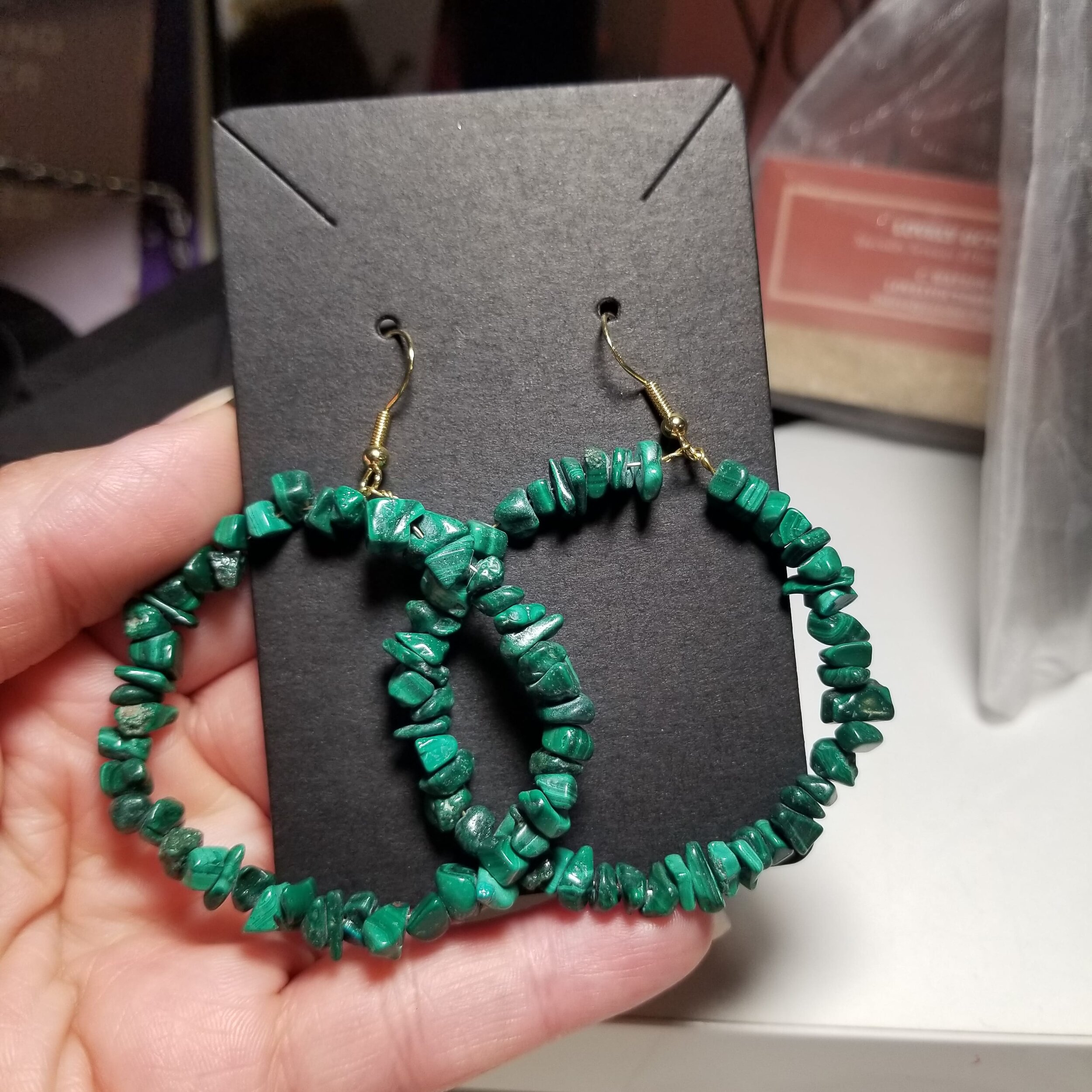 Green Malachite Chip Hoop Earrings Gold
