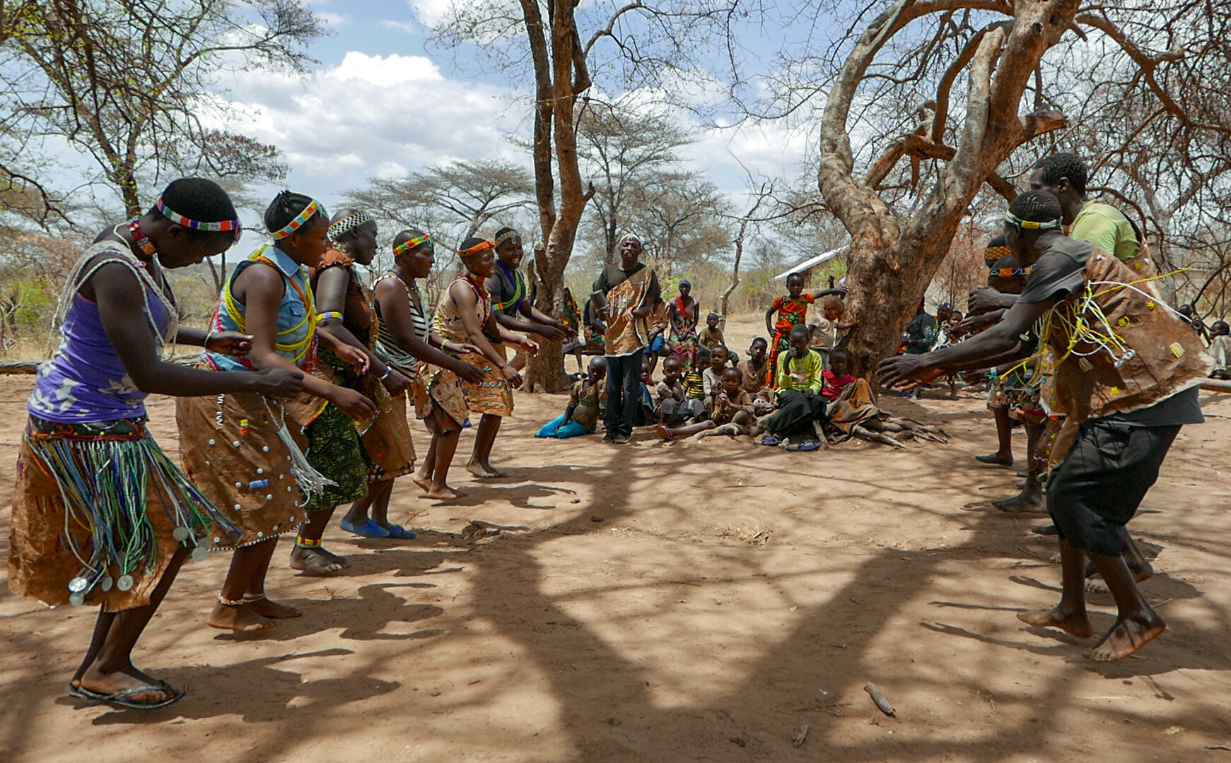 20190912_Hadzabe_safari_Tanzania_MaasaiHoney_0049_edited.jpg