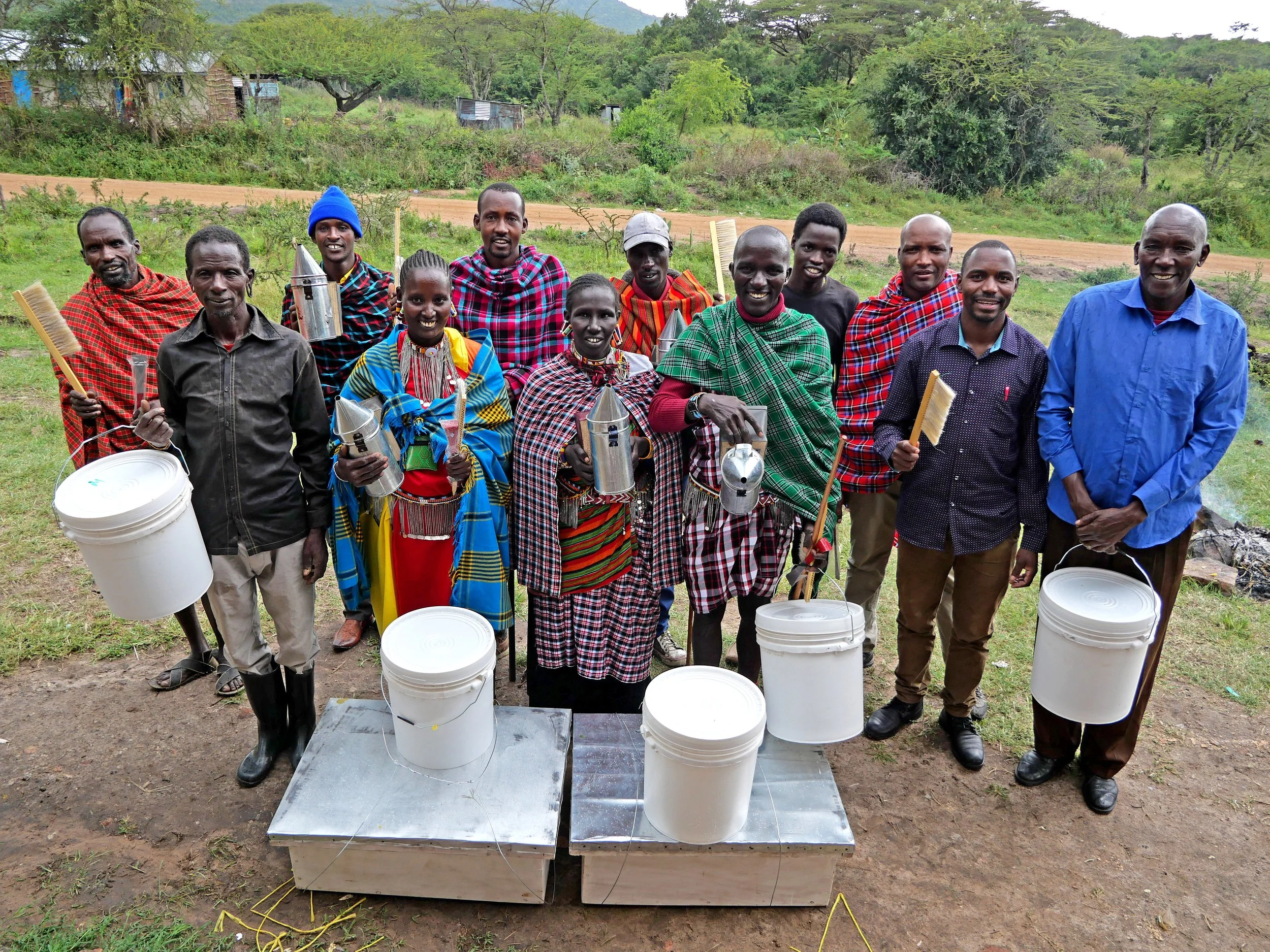 2022.5.27.etd.small.Beekeeping.Training.Last.Day.GroupPhoto.MaasaiHoney.Day10324 copy.jpg