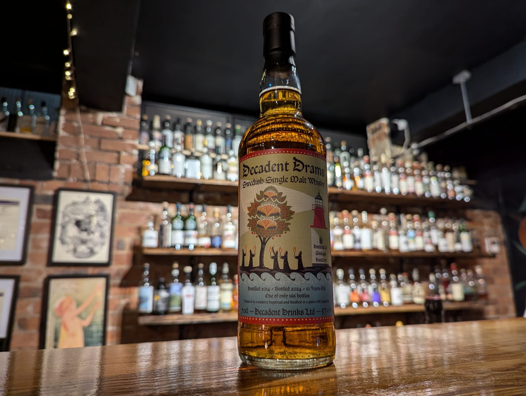Smögen 10 Year Old, 2014 Vintage - Decadent Drinks
