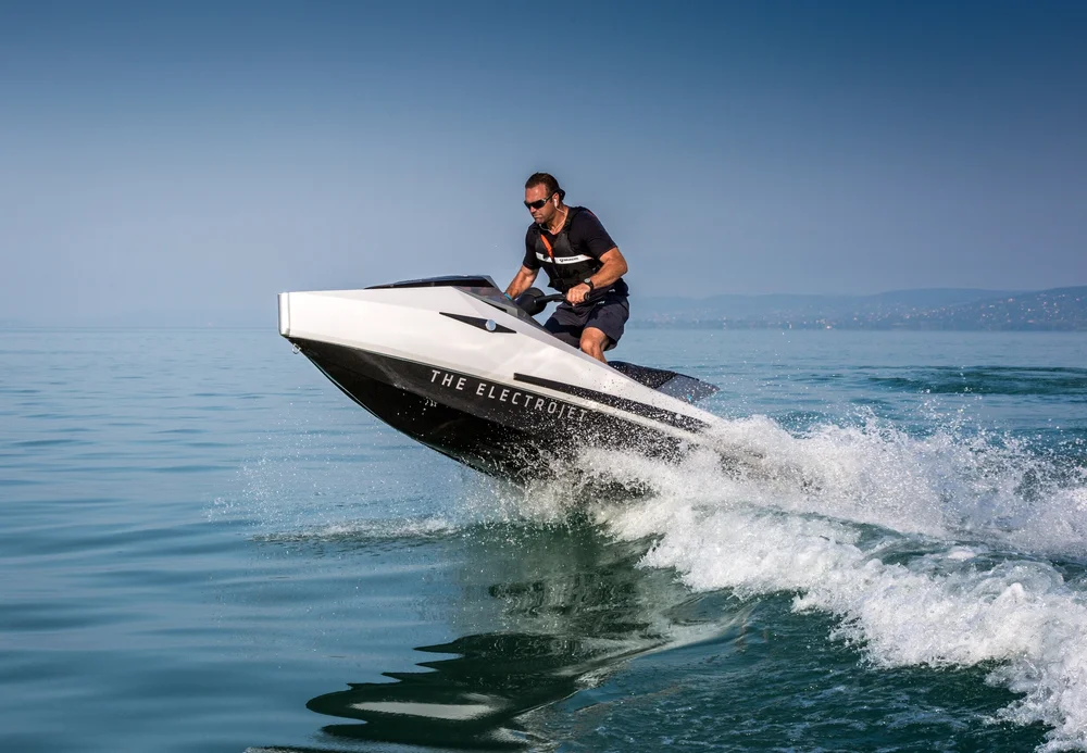 Narke — VOLTA Sustainable Boating