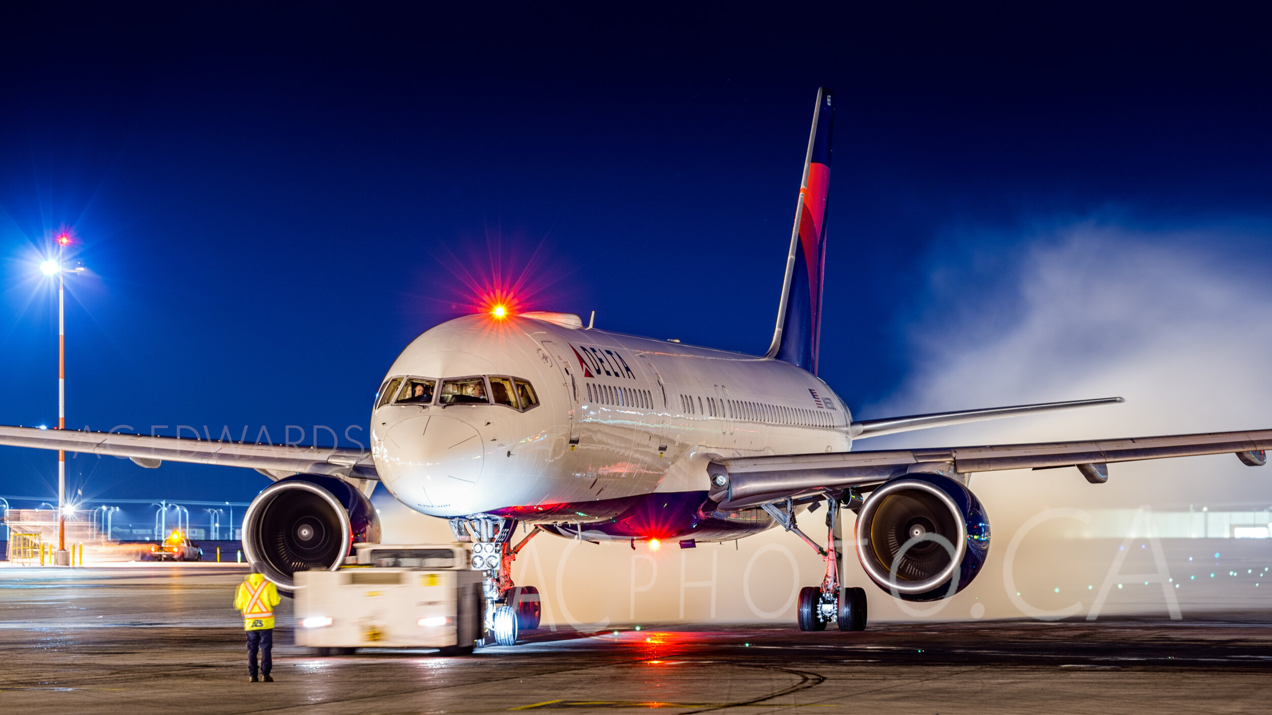 YYC: Delta Air Lines 757
