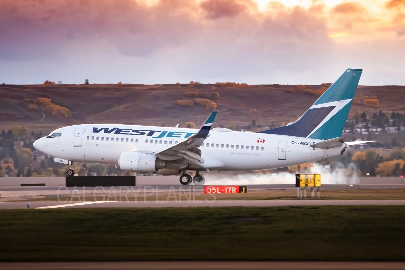 YYC210930-8fb.jpg