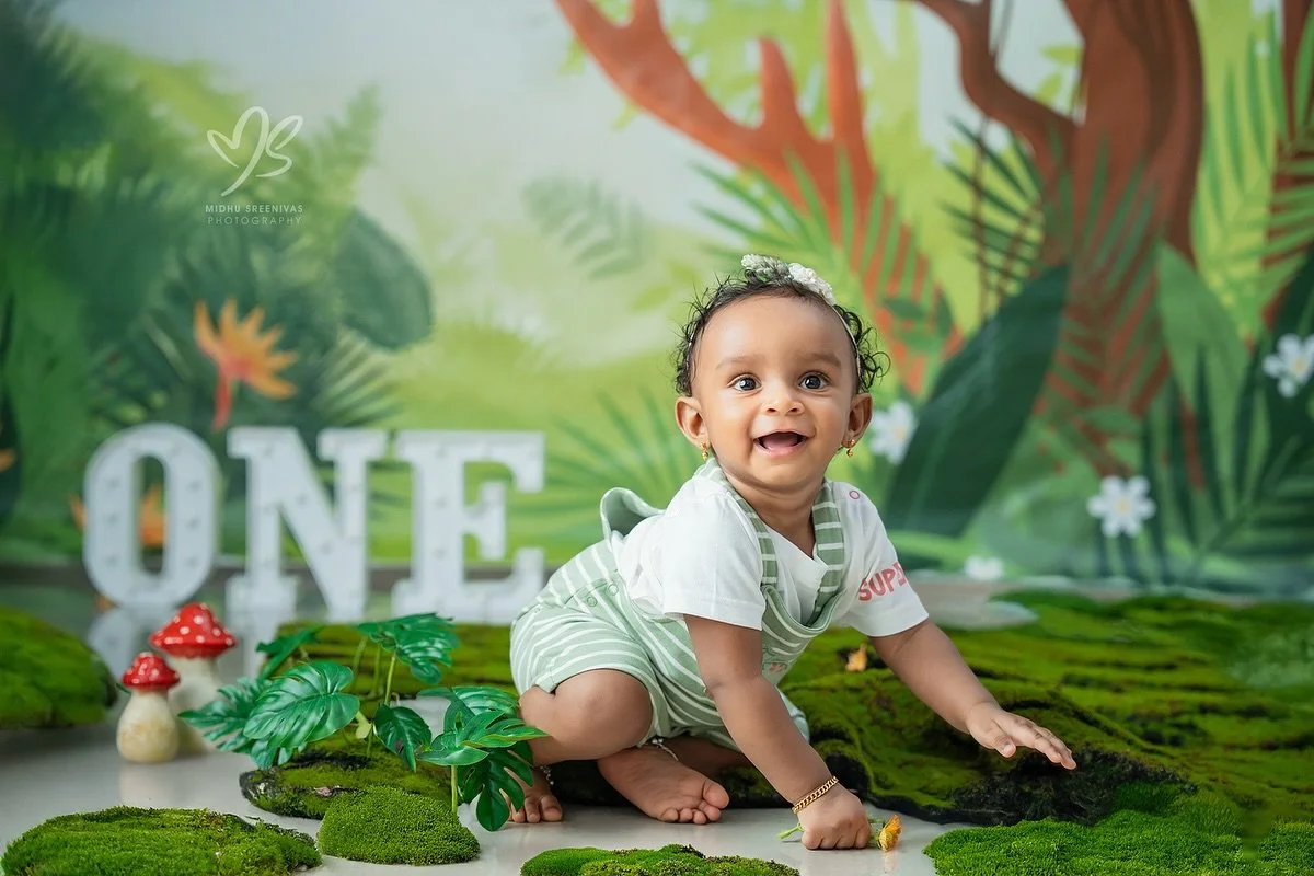 Celebrating the sweet days before turning ONE ✨
Pre-birthday sessions are all about capturing giggles, curiosity, and pure joy &mdash; just like this little star! 💛