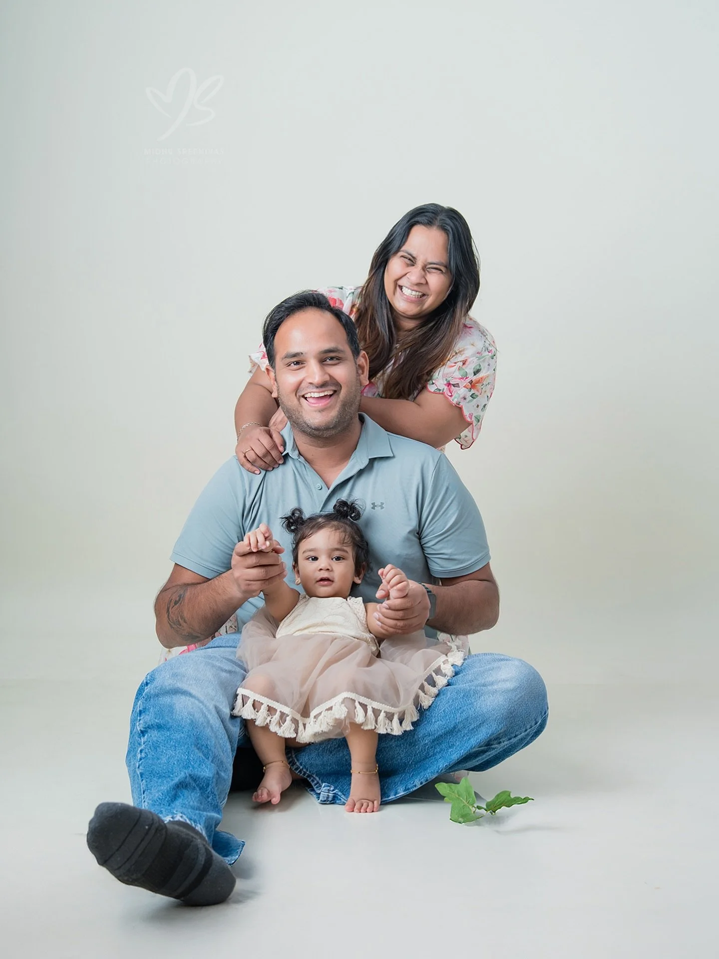 Just a happy little trio making memories to treasure forever ✨