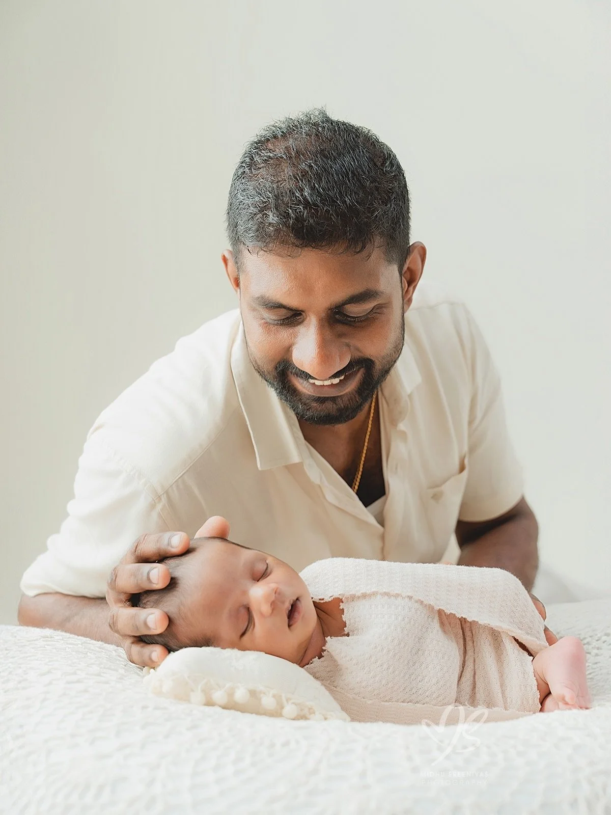 When you see this photo again after years&hellip; aah.
These are the moments worth holding on to forever. 

{newborn photography, best newborn photographer, Midhu Sreenivas photography , Kerala}