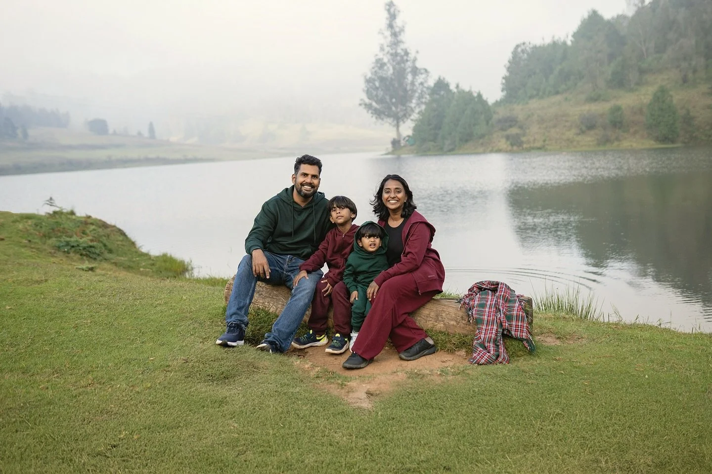 Stepping into a new year with my heart full.
A family moment from a recent outing &mdash; because everything I create begins here.

As I quietly complete 9 years of newborn photography and step into my 10th year, I feel deeply grateful for the famili