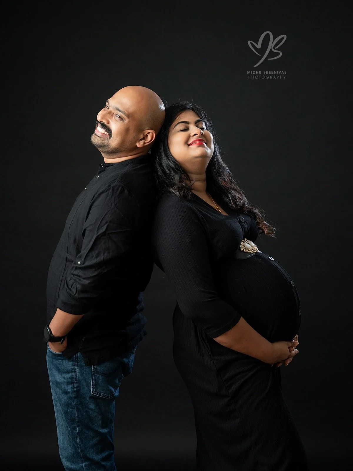 From three to four &mdash; our story keeps getting sweeter.

{maternity session , pregnancy, maternity shoot}