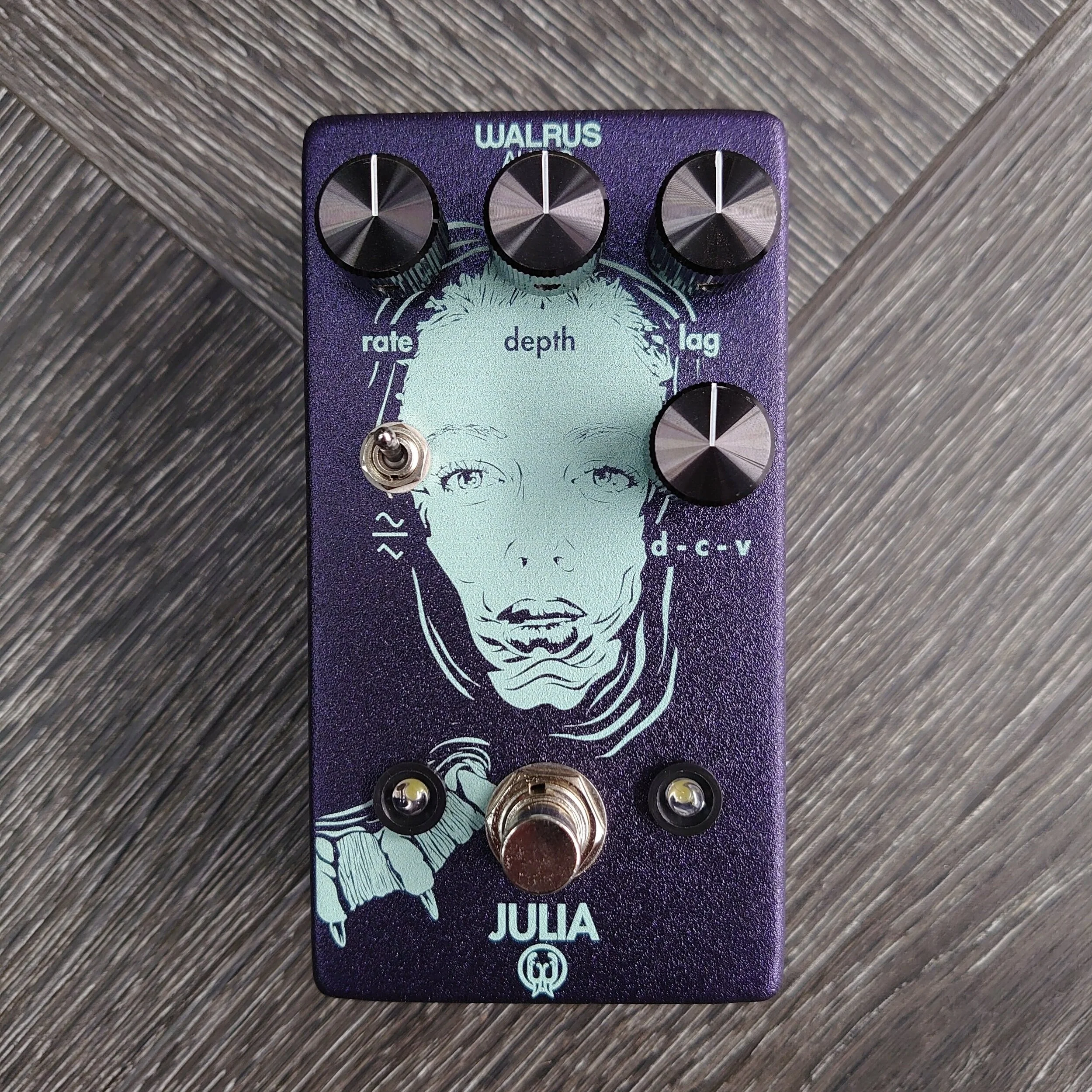 Walrus Audio Julia V1 Analog Chorus/Vibrato [PREOWNED] — Joanie's