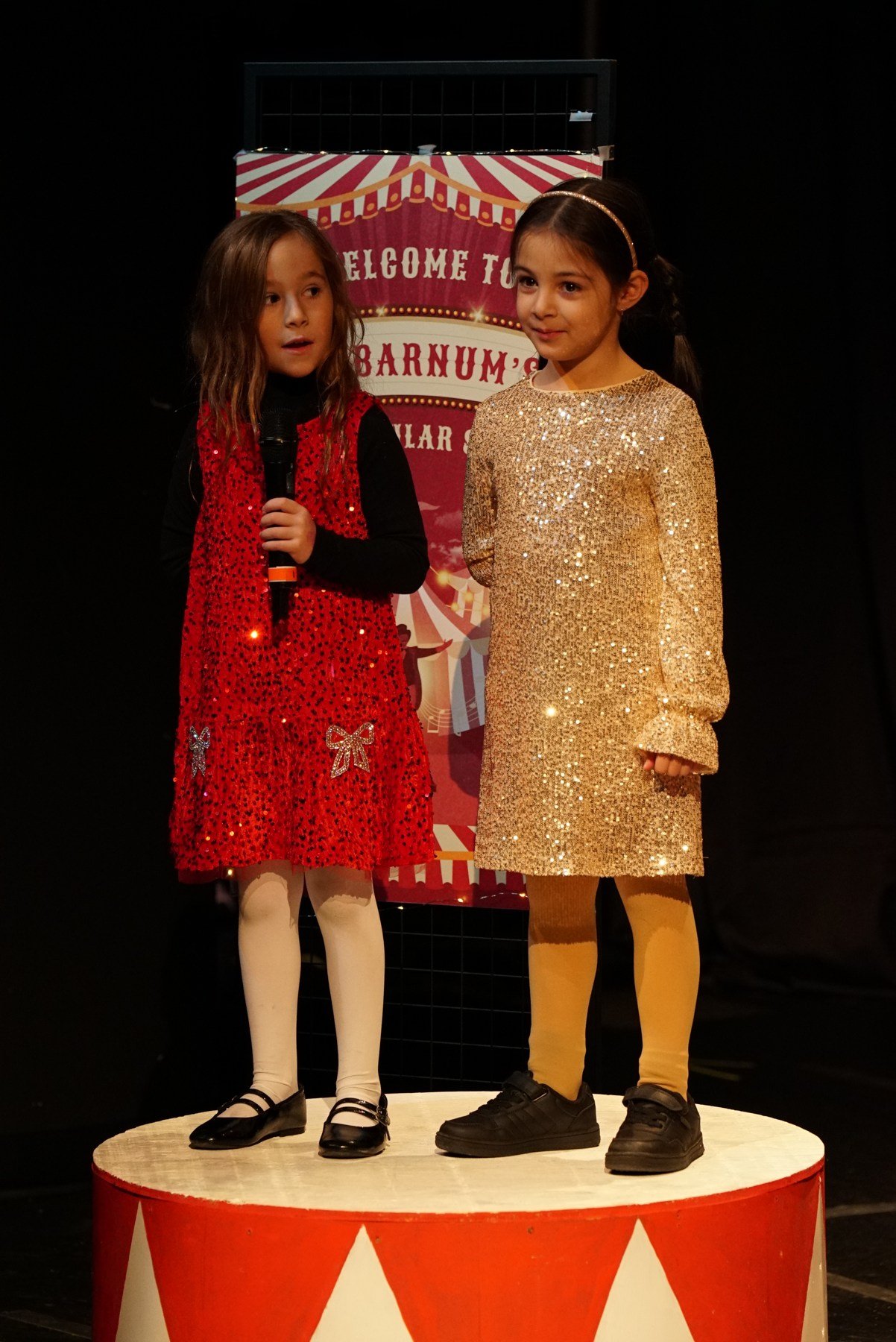 junior-gold-red-duet.jpg