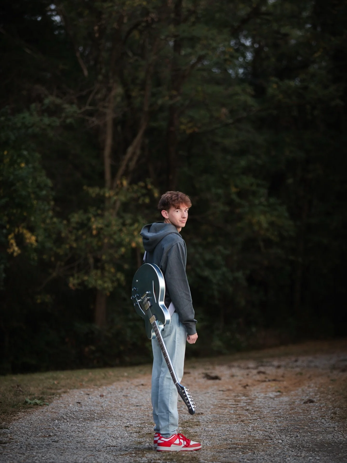 There&rsquo;s still a few hours left of Senior Sunday, so I wanted to share a few from Nick&rsquo;s photo session from a few weeks ago. 
Studio lights in the barn + golden hour on the farm = perfection.