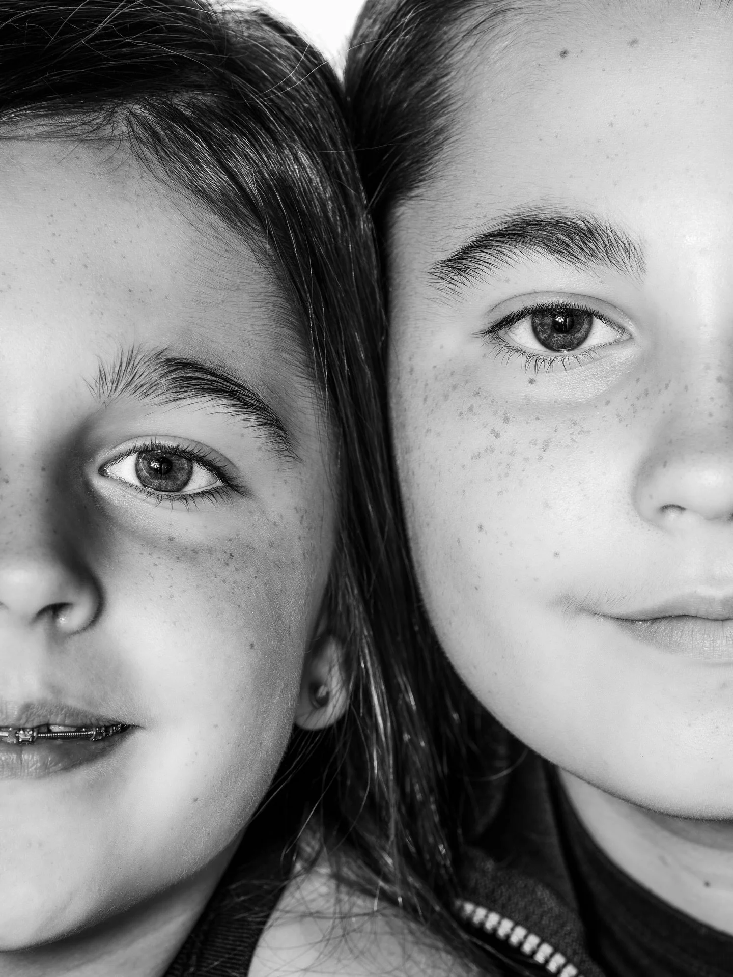 I&rsquo;m now booking Personality Portrait Minis on June 13th!

20 minutes, $200, and you walk away with every single photo I love from your session. Keeping it simple with a white background and good light in my basement studio setup. 

These are ma