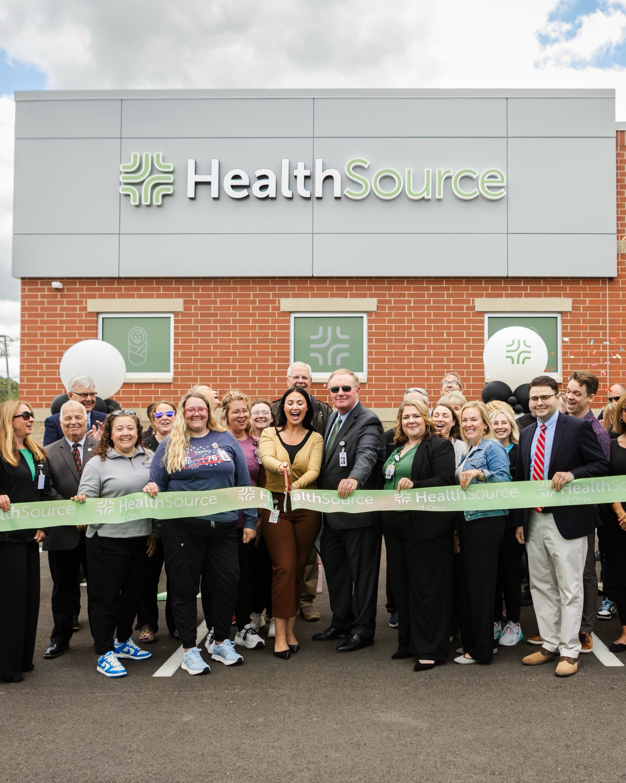 Event photography will always have a special place in my heart, it takes me right back to my Enquirer days. Had such a great time at the ribbon cutting for the Healthsource Loveland (@healthsourceofohio ) renovation last week, and it made it even swe