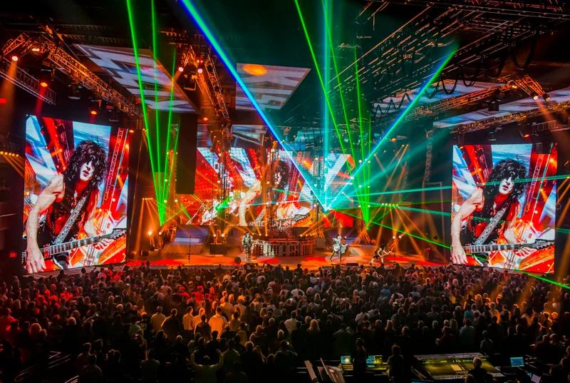 11.05_KISS Rocks Vegas_23.jpg