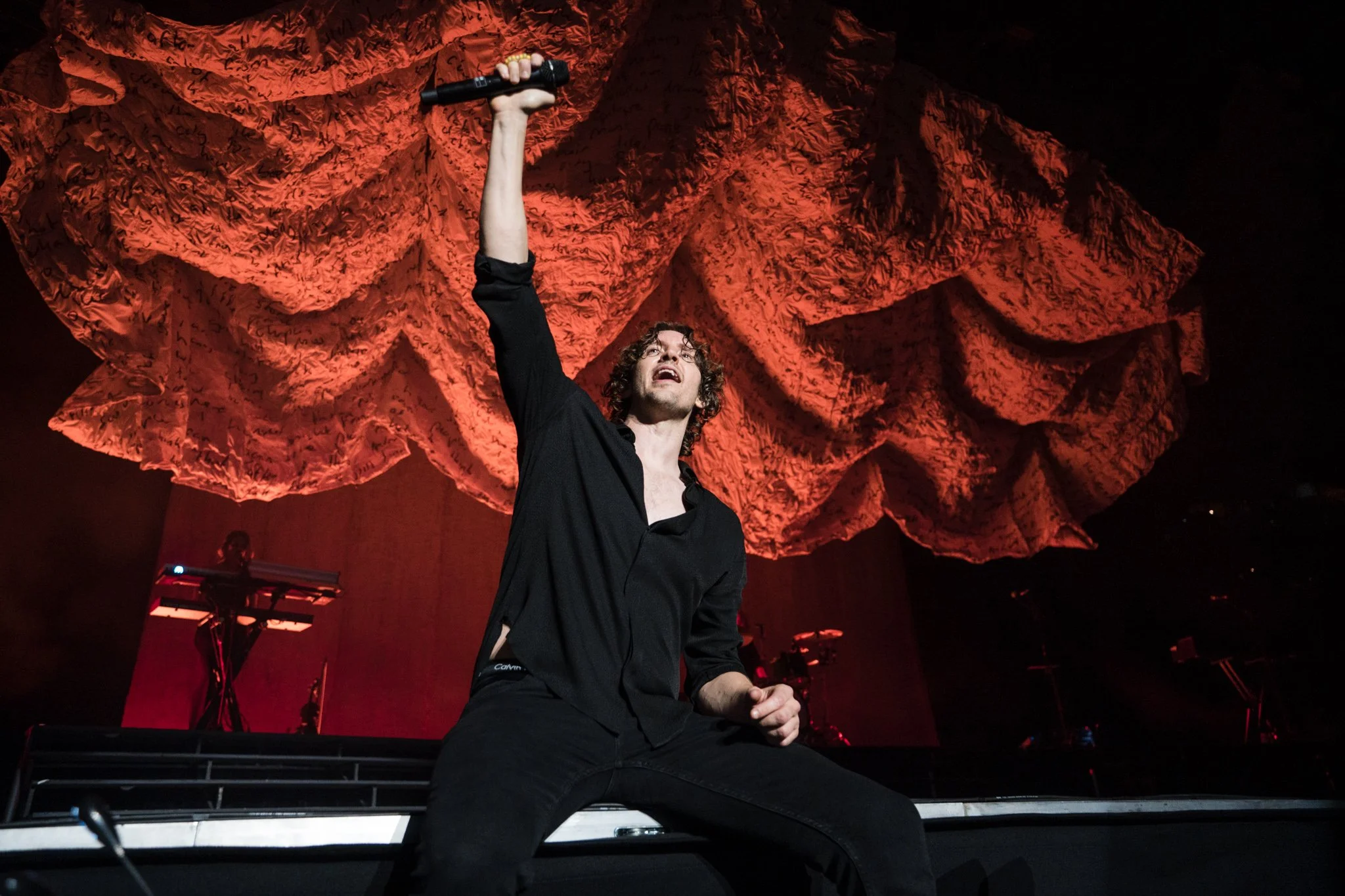 deanlewis_melbourne081124_timlambert_webres-73.jpg