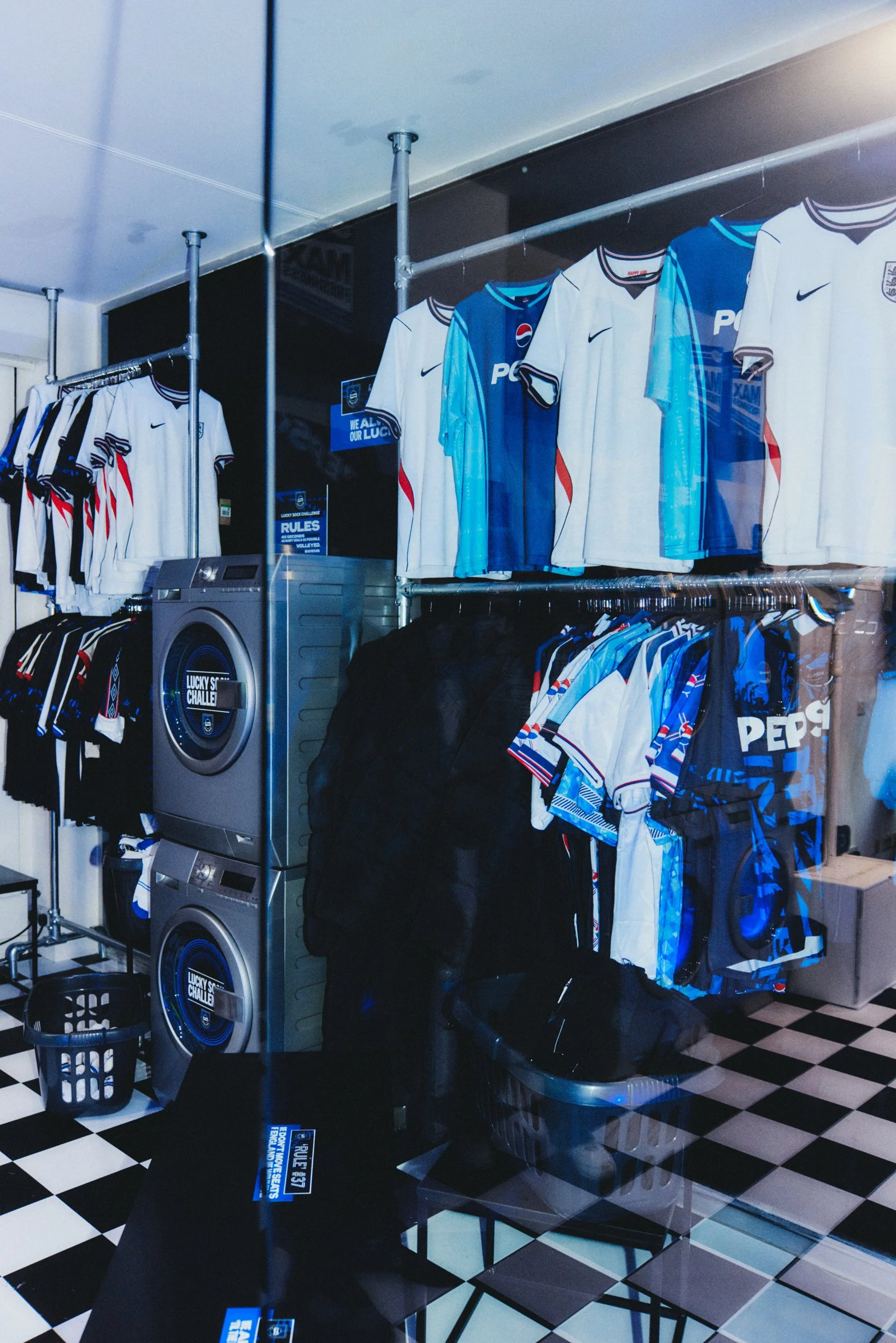 260606_PEPSI_LAUNDRETTE_NEW-GEN_105_CAITLINCHESCOE.jpg