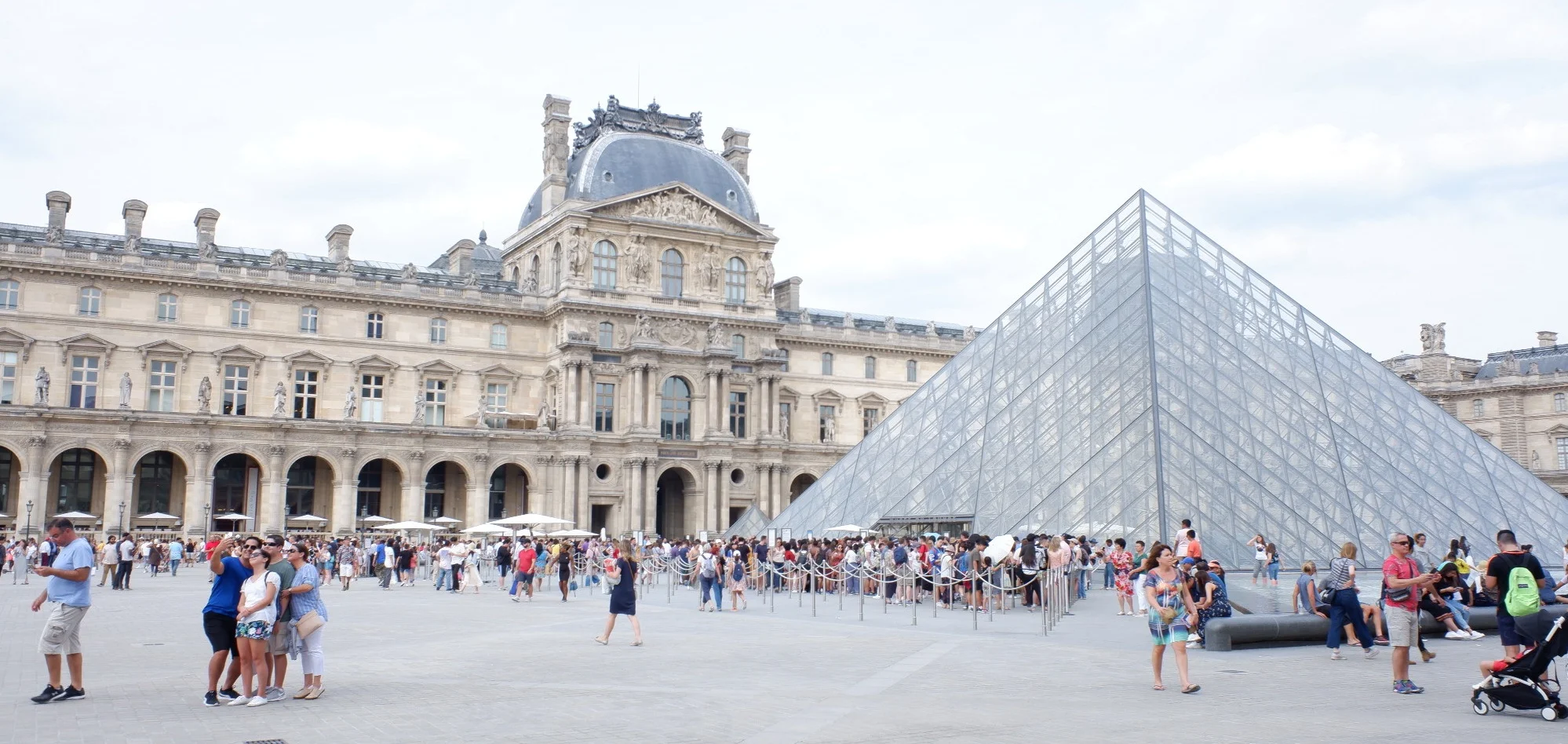 There She Goes: Friends in Paris 