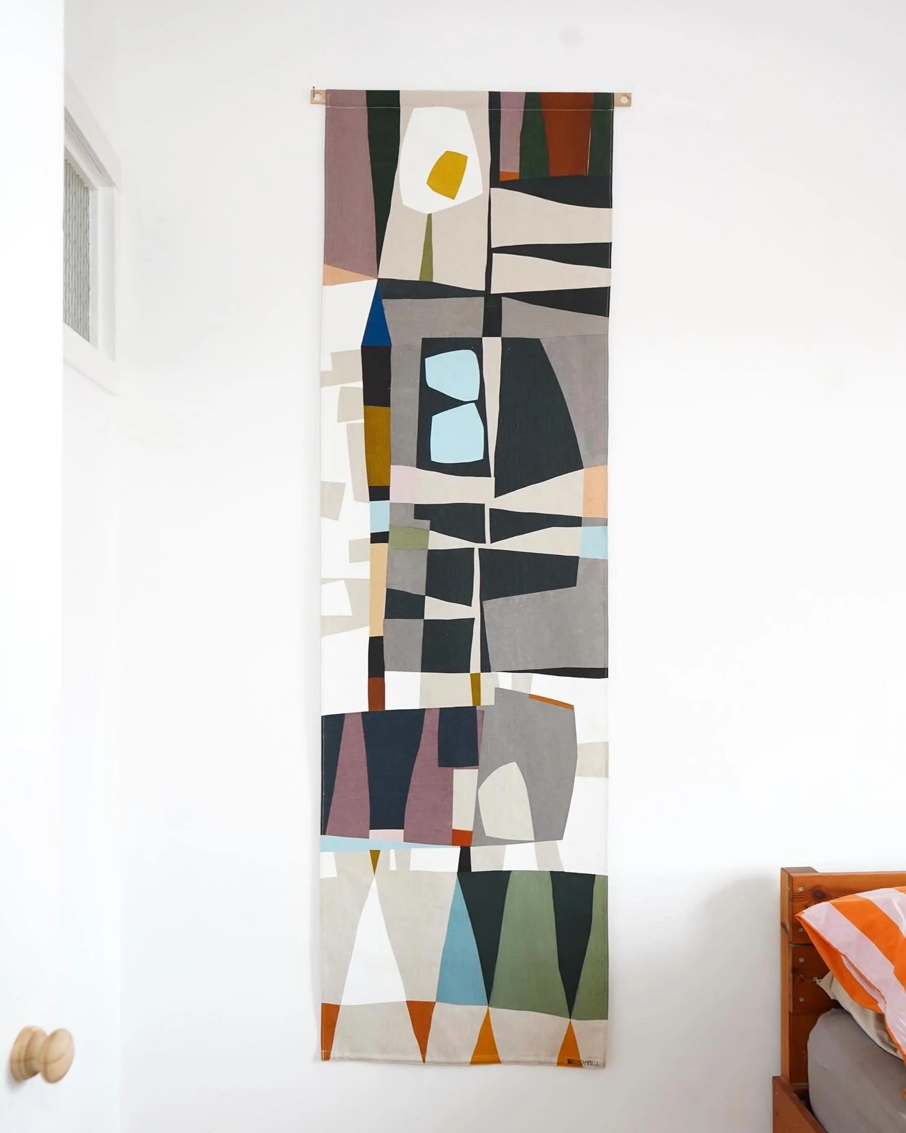 17/30

Day 17 of sharing favourite work, posts and moments from the last 7 years after Meta unexpectedly disabled my previous account.

This is one of my longer hangings - a commission inspired by the &lsquo;Brink&rsquo; collection. I love commission