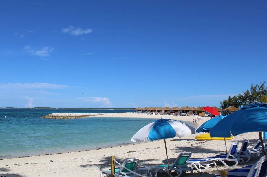 Cabanas+on+Chill+Island.jpg