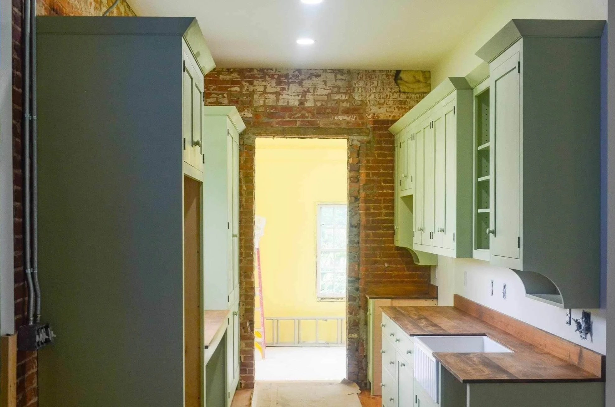 Transitional colonial cabinetry by Period Designs Company
