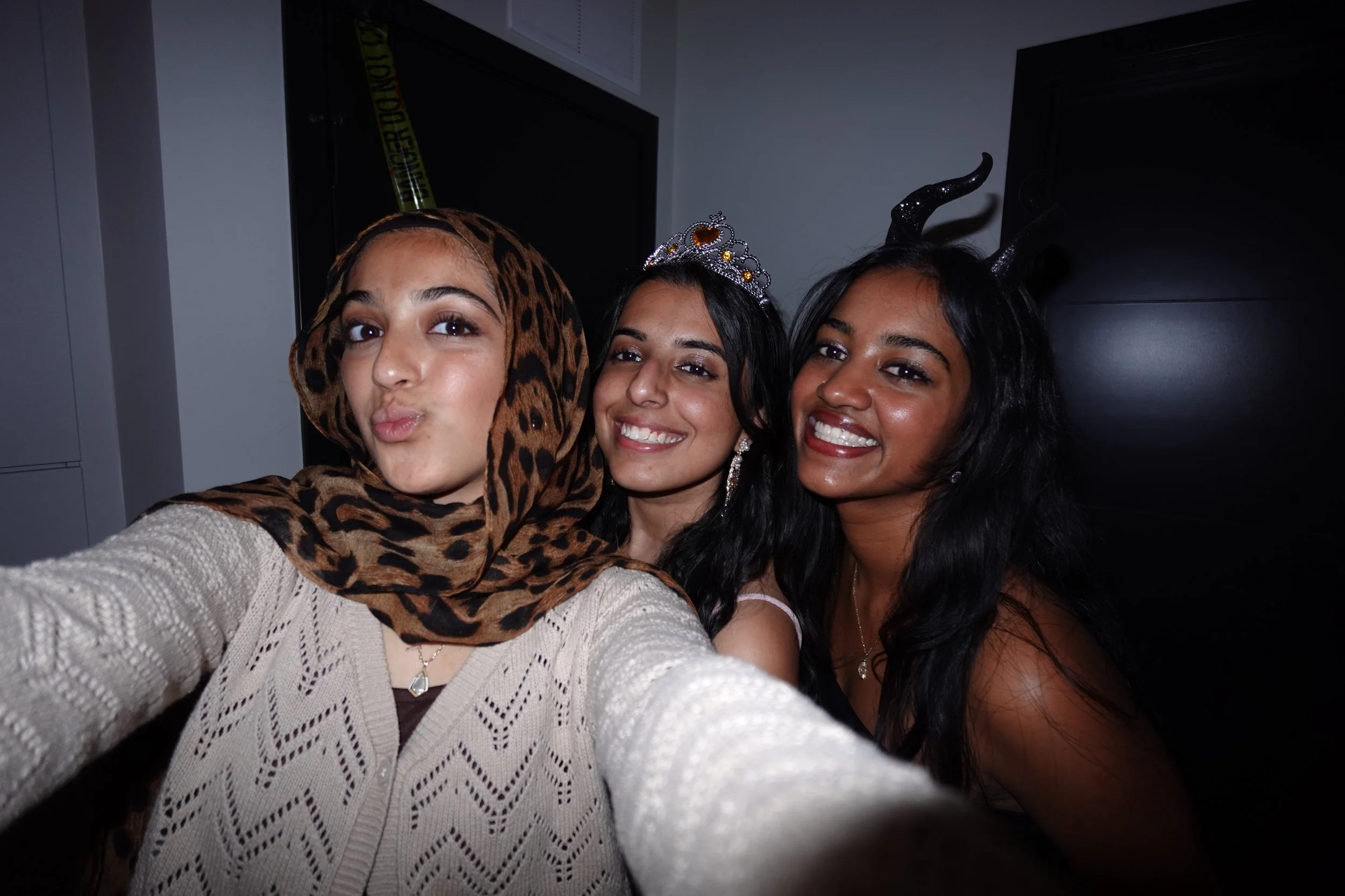 @@24_-ObxtfHsCR1Bsx4gd1kj (1).jpg