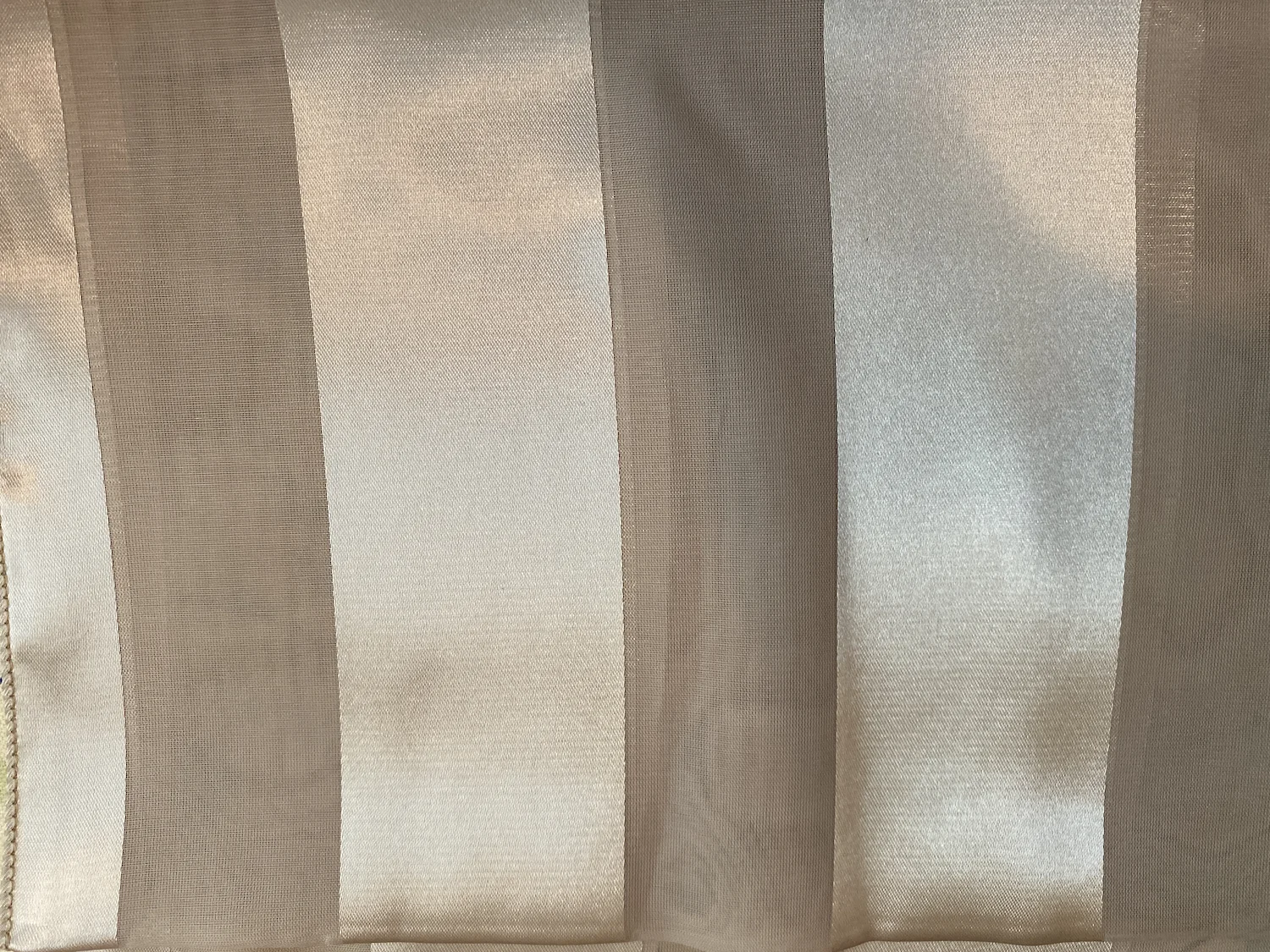 oblong_solid_tawny_gold.jpg