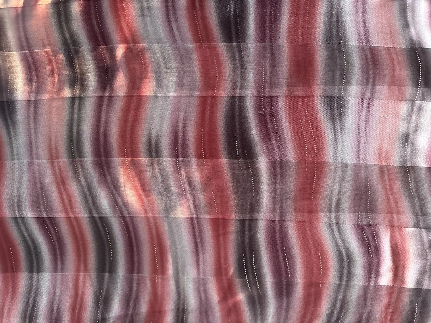 Oblong  Mauve Burgundy Stripe.JPG