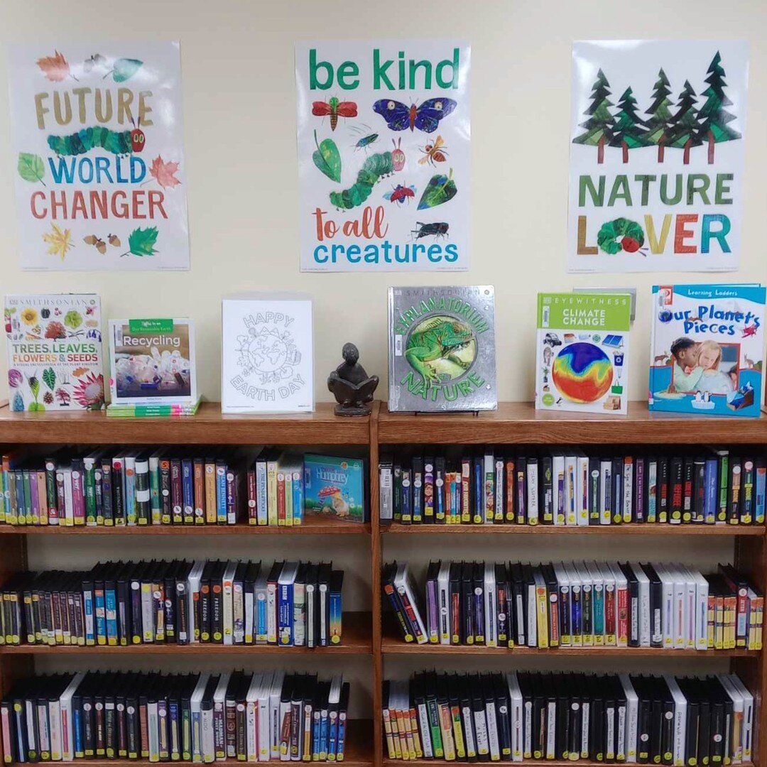 Earth Day is Monday April 22nd!🌎

#earthday #library #libraries #librarybooks #kidsnonfiction #kidsbooks #read #reading #books #book #bookdisplay #michiganlibrary #michiganlibraries #librariesofmichigan