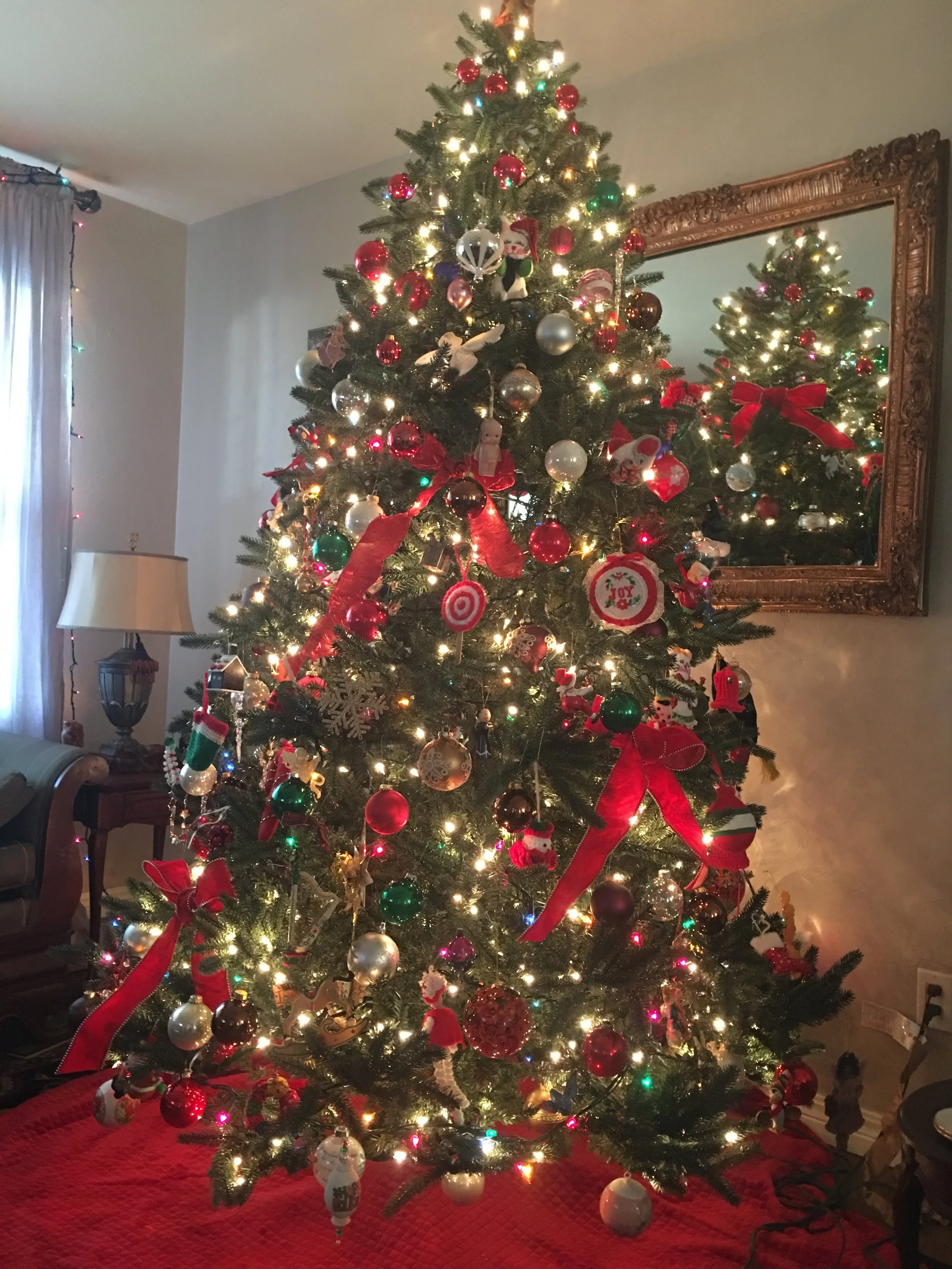 On Grief, Christmas, and a Stockingfull of Suck