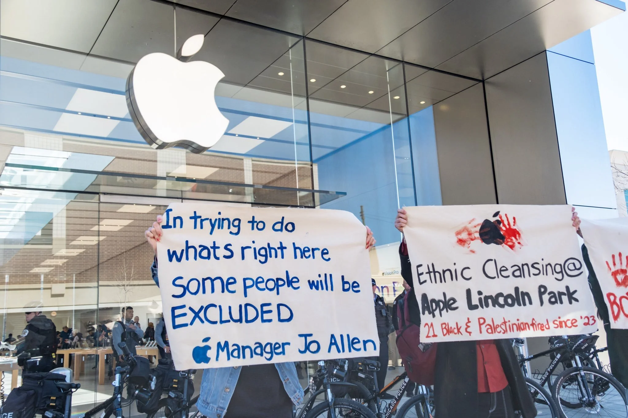 Apple punishes workers for expressing Palestinian identity, solidarity