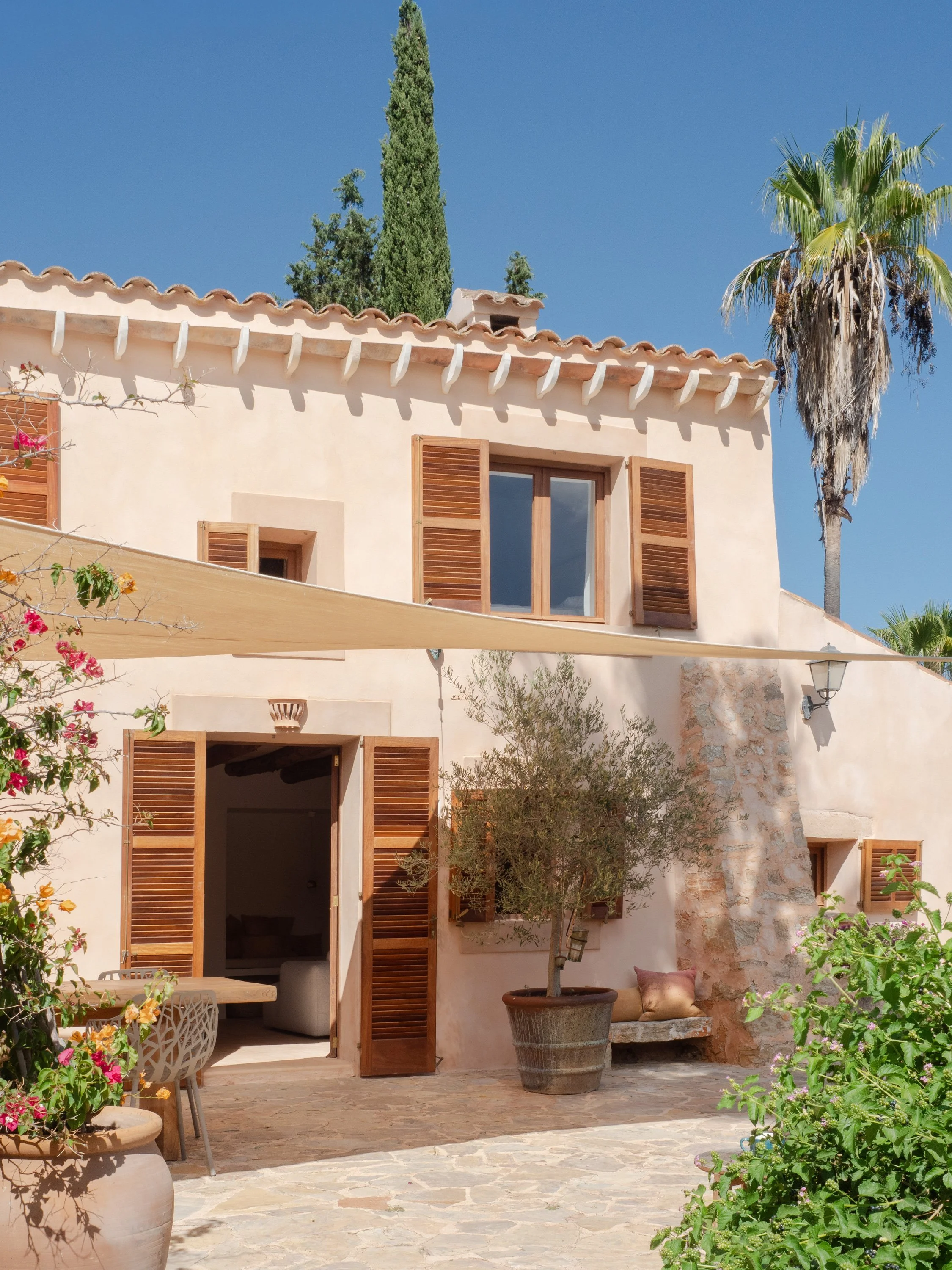 Historic home in Felanitx, Mallorca. Traditional architecture, gentle renovation by espanyolet.