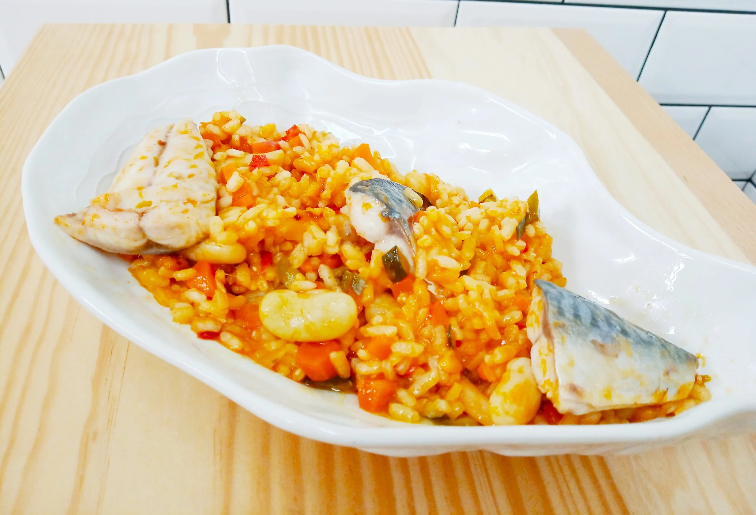 arroz Delta del Ebro con pescado y verduras