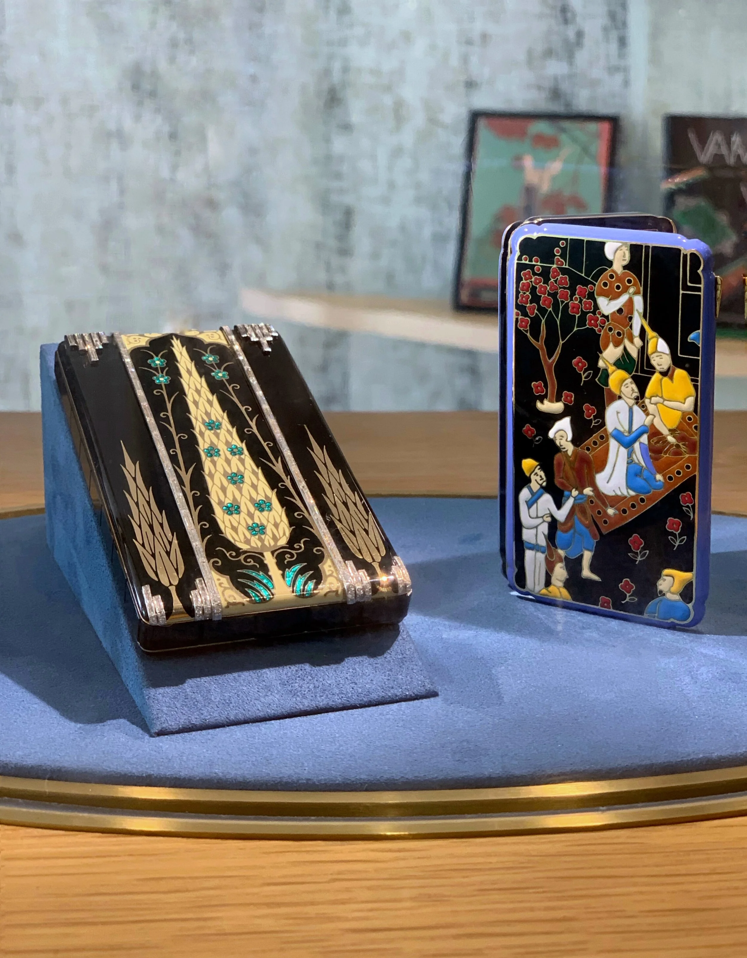 Jewelry exhibition “Precious Art Deco Objects” at L’ecole, School of Jewelry Arts