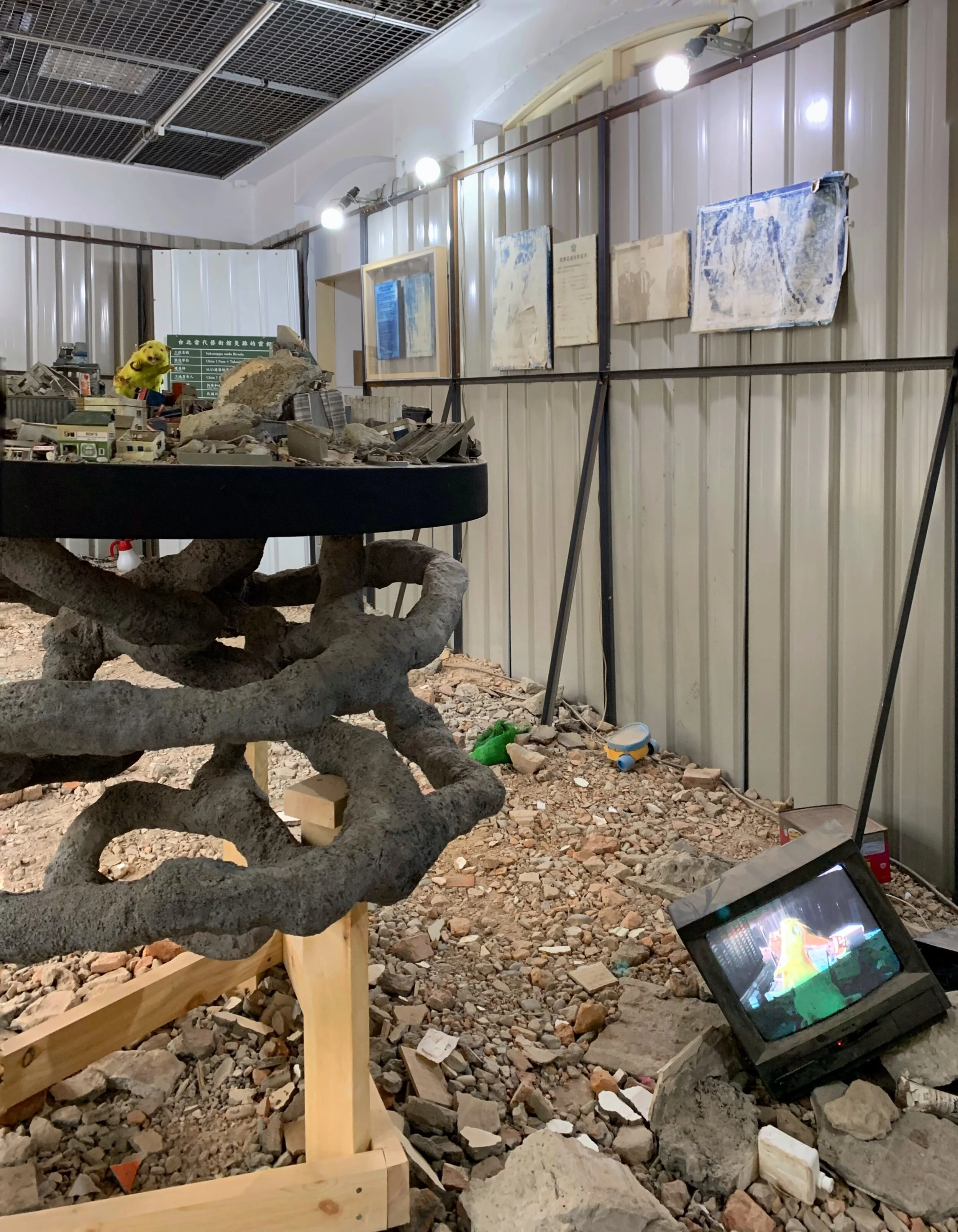 Group exhibition “Co/Inspiration in Catastrophes” at MOCA Taipei