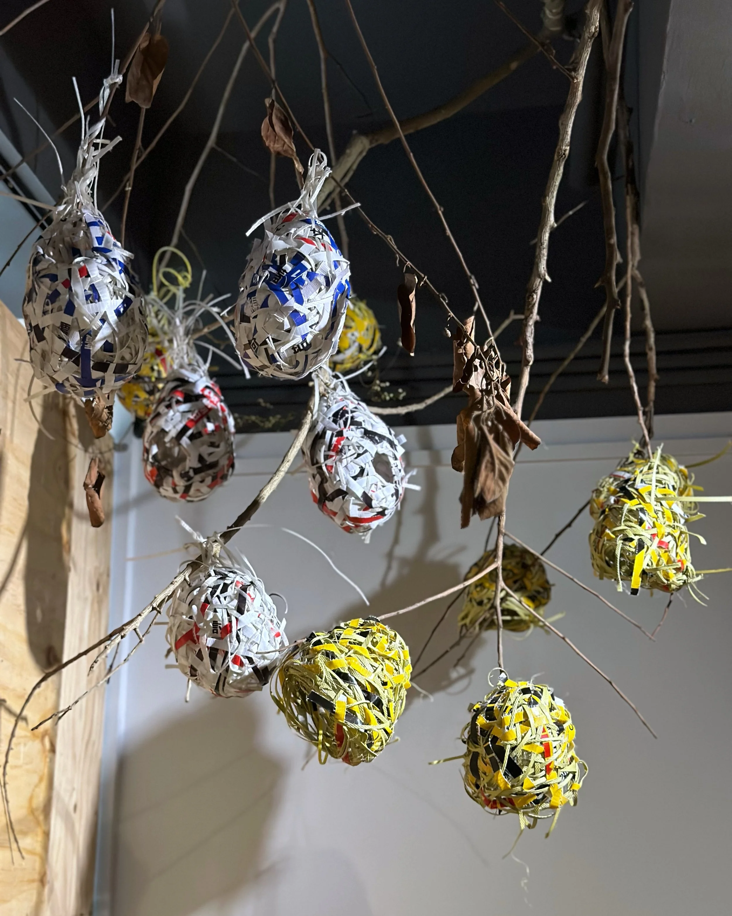 Go Hung: 針唔拮到肉 zam1 m4 gat1 dou3 juk6 at Novalis Art Design