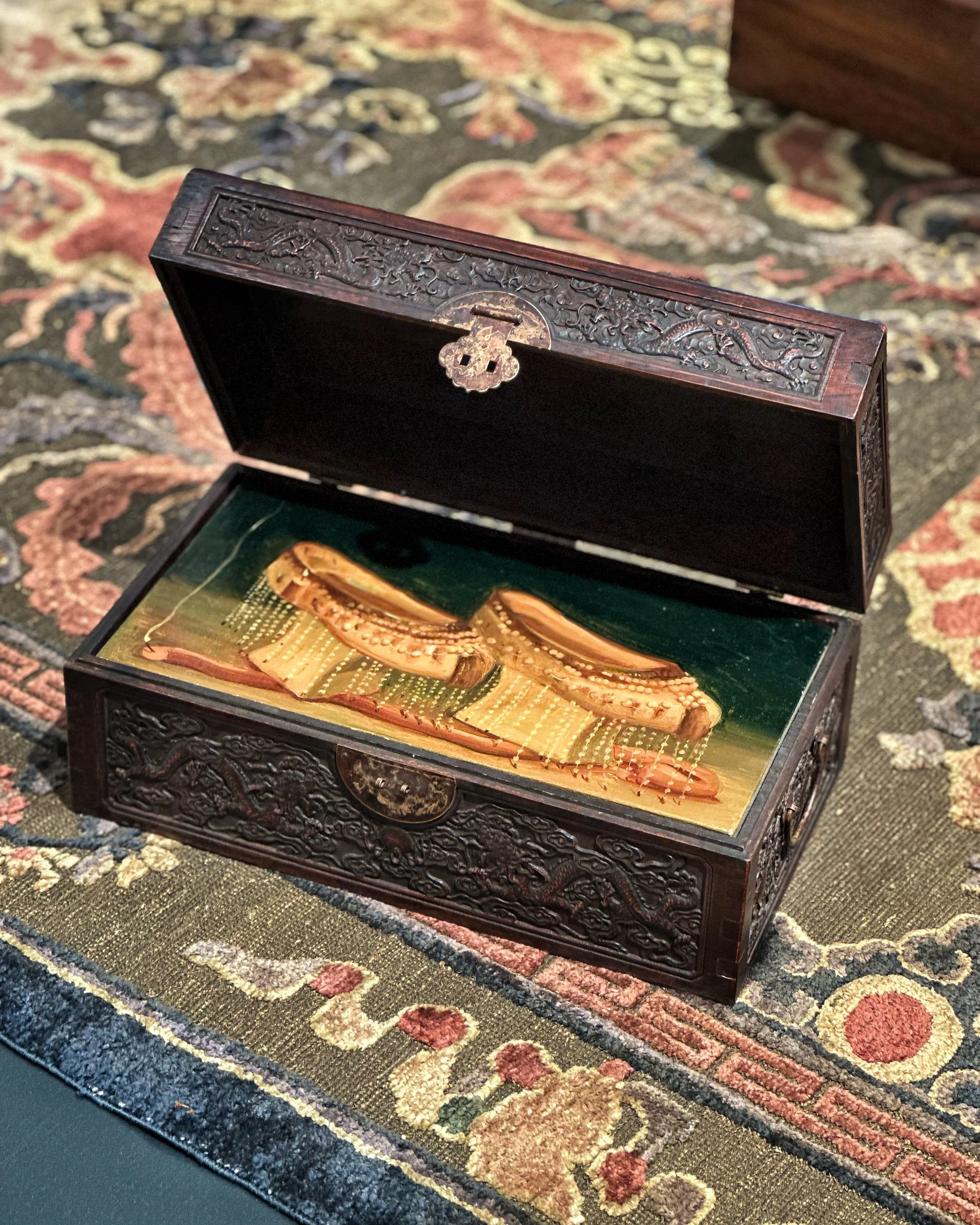 Dominique Fung: Beneath the Golden Canopy at MASSIMODECARLO