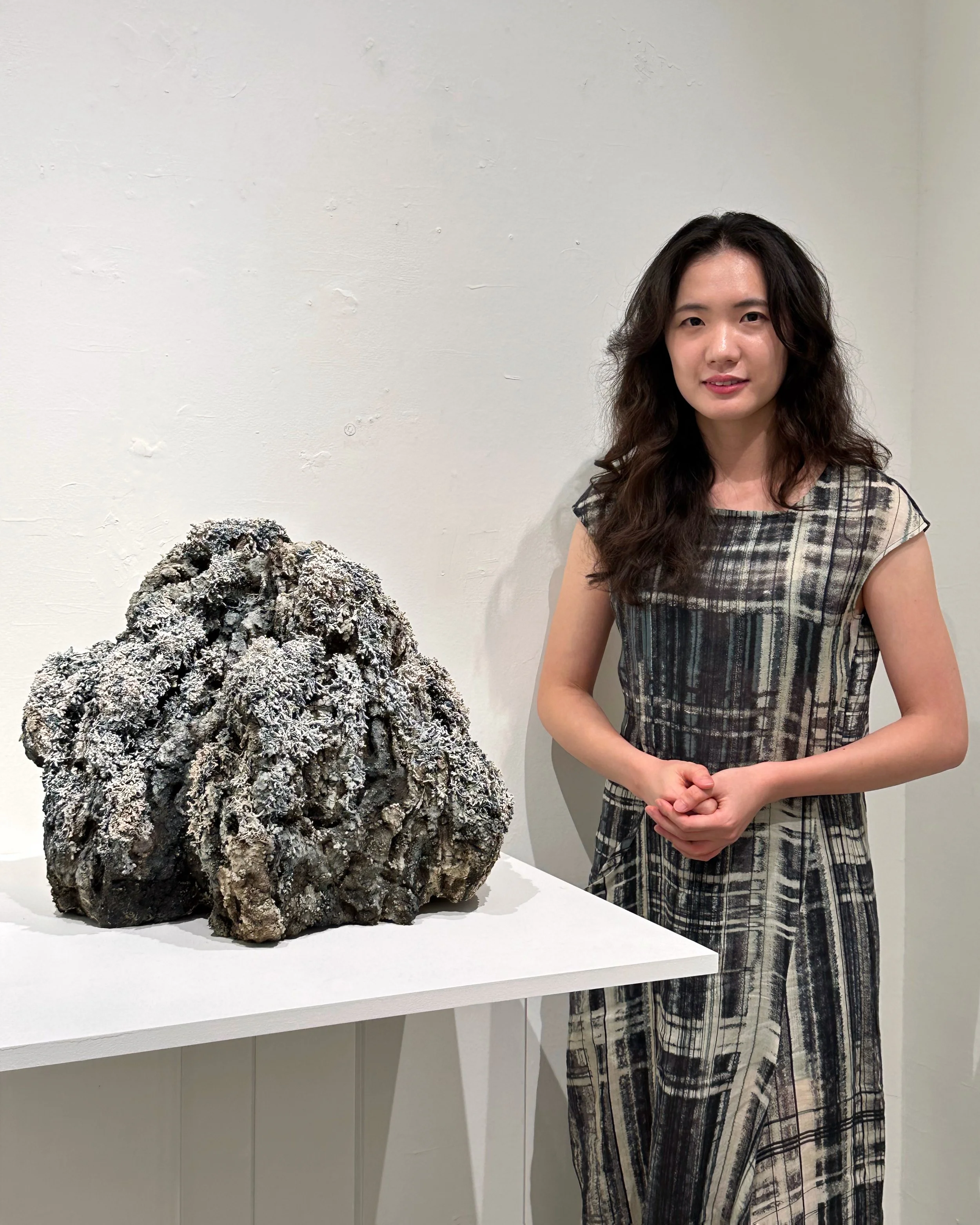 Pyun Yae-Rin: Poem for Ephemeral Moments at Soluna Fine Art